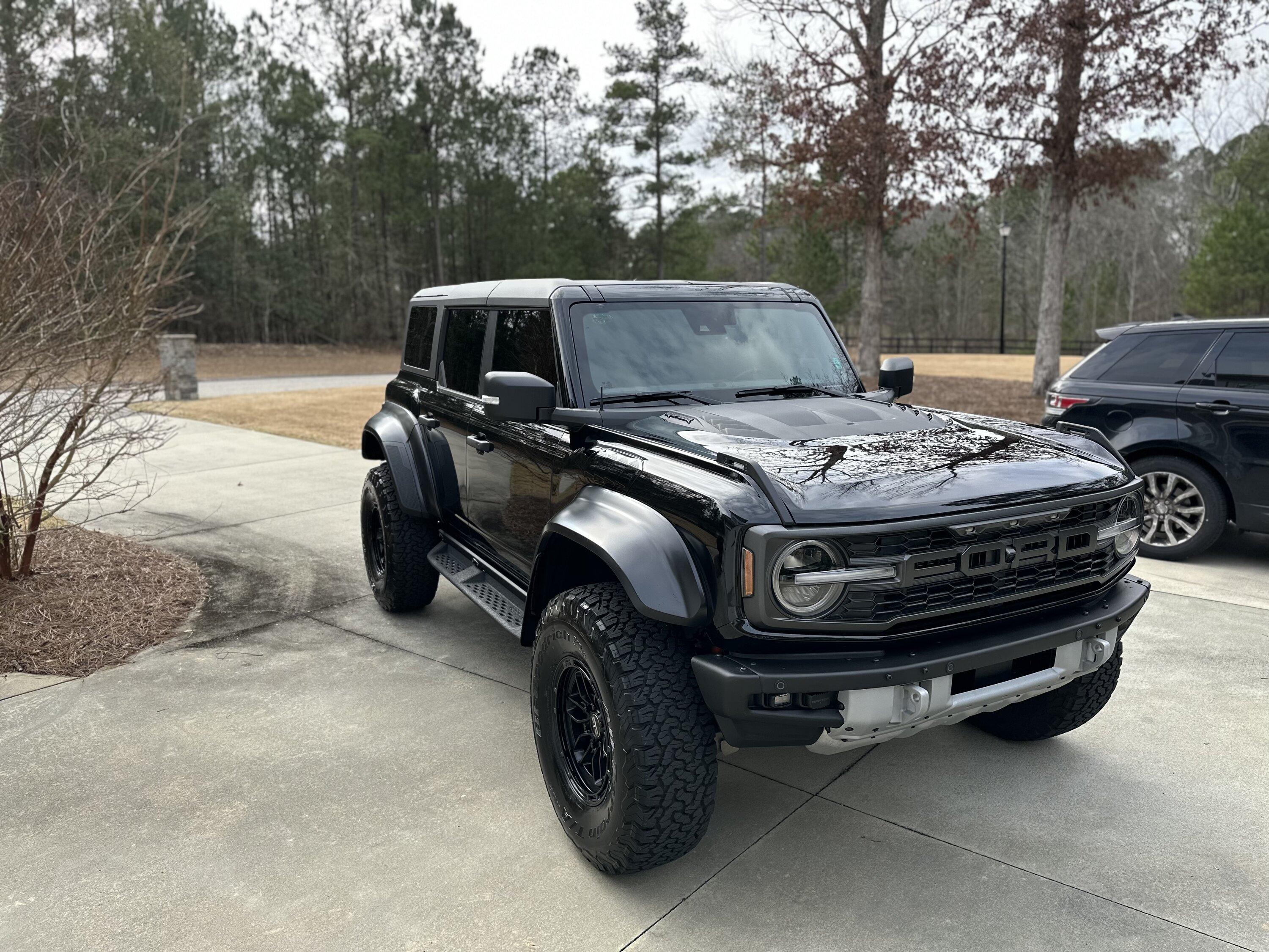 Ford Bronco Show us your installed wheel / tire upgrades here! (Pics) 19E10857-0B1A-4818-B43C-7D4E663D41E8