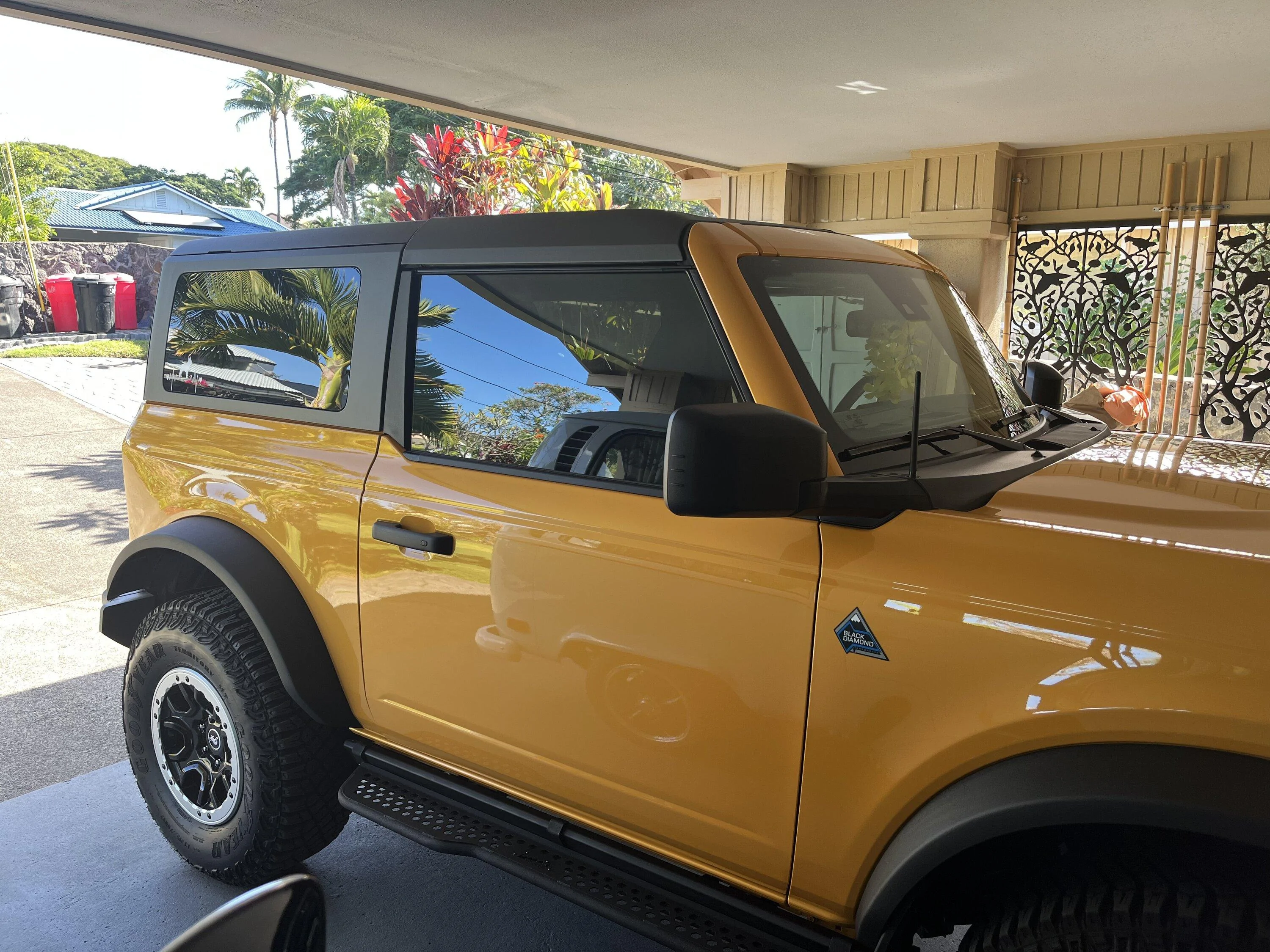 Ford Bronco Lets Talk Window Tint.  How dark did you go ? ? ? ? 5452D993-CCF2-4177-8AC0-CE9E2B318D55
