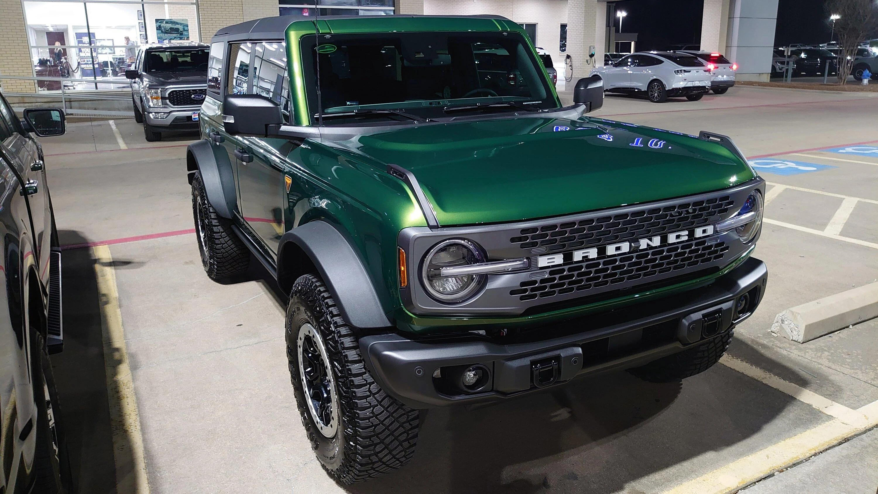 Ford Bronco 12/12/2022 build week with spreadsheet DSC_4157