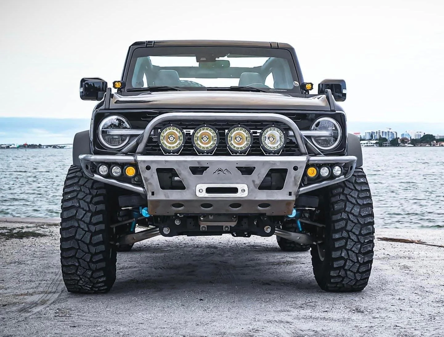 Ford Bronco SRQ Fabrication - review / feedback? D5E21B04-8D17-4CAA-92C7-0F8503D1F865