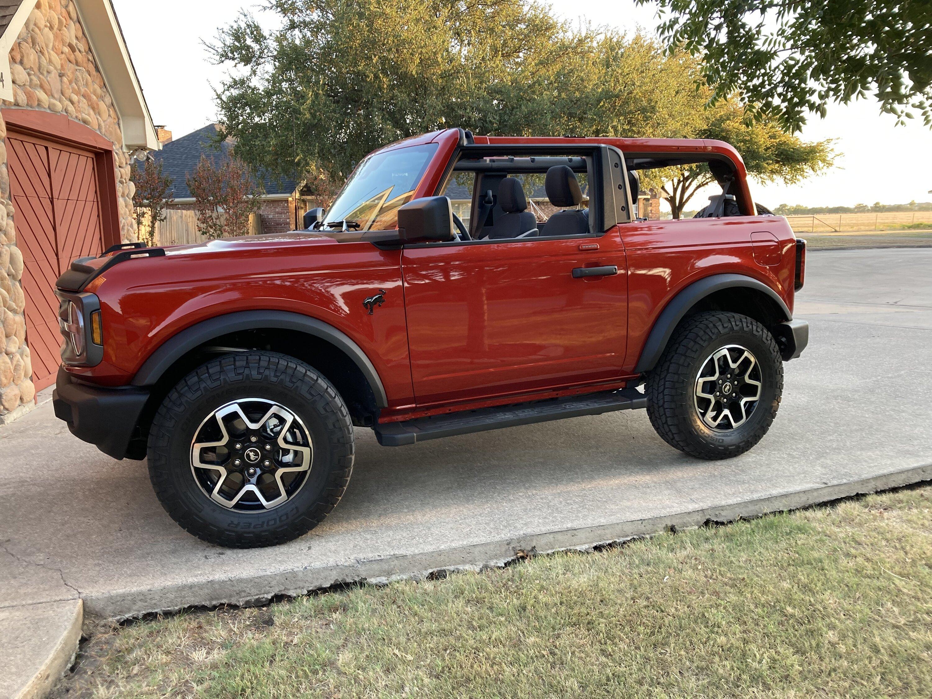 Ford Bronco No more 2023MY scheduling for hardtops, Sasquatch and LUX (reported by dealership) 68670584302__250E76D2-A525-466B-907C-42D18867B151
