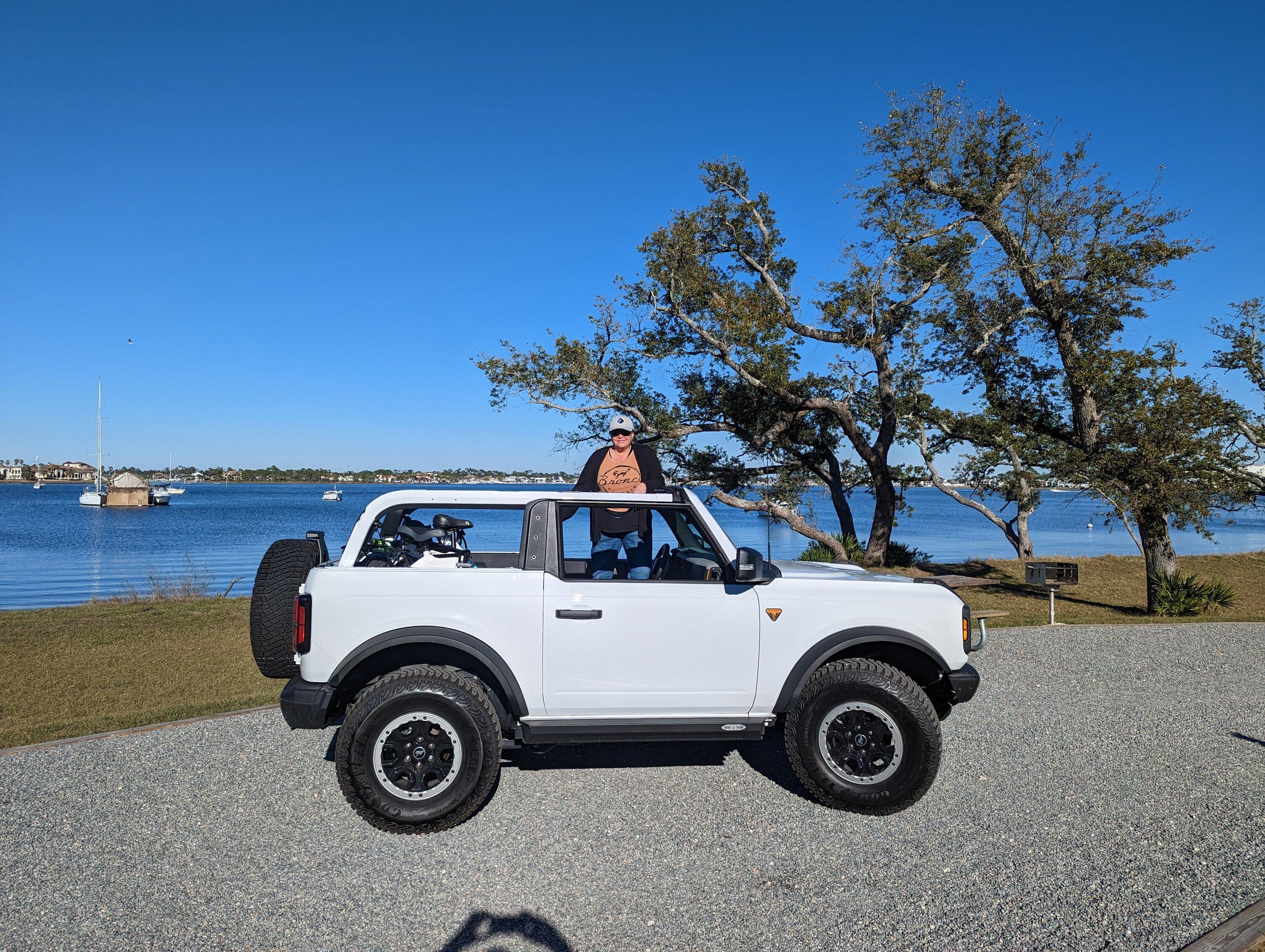 Ford Bronco No more 2023MY scheduling for hardtops, Sasquatch and LUX (reported by dealership) PXL_20230107_202551603.MP