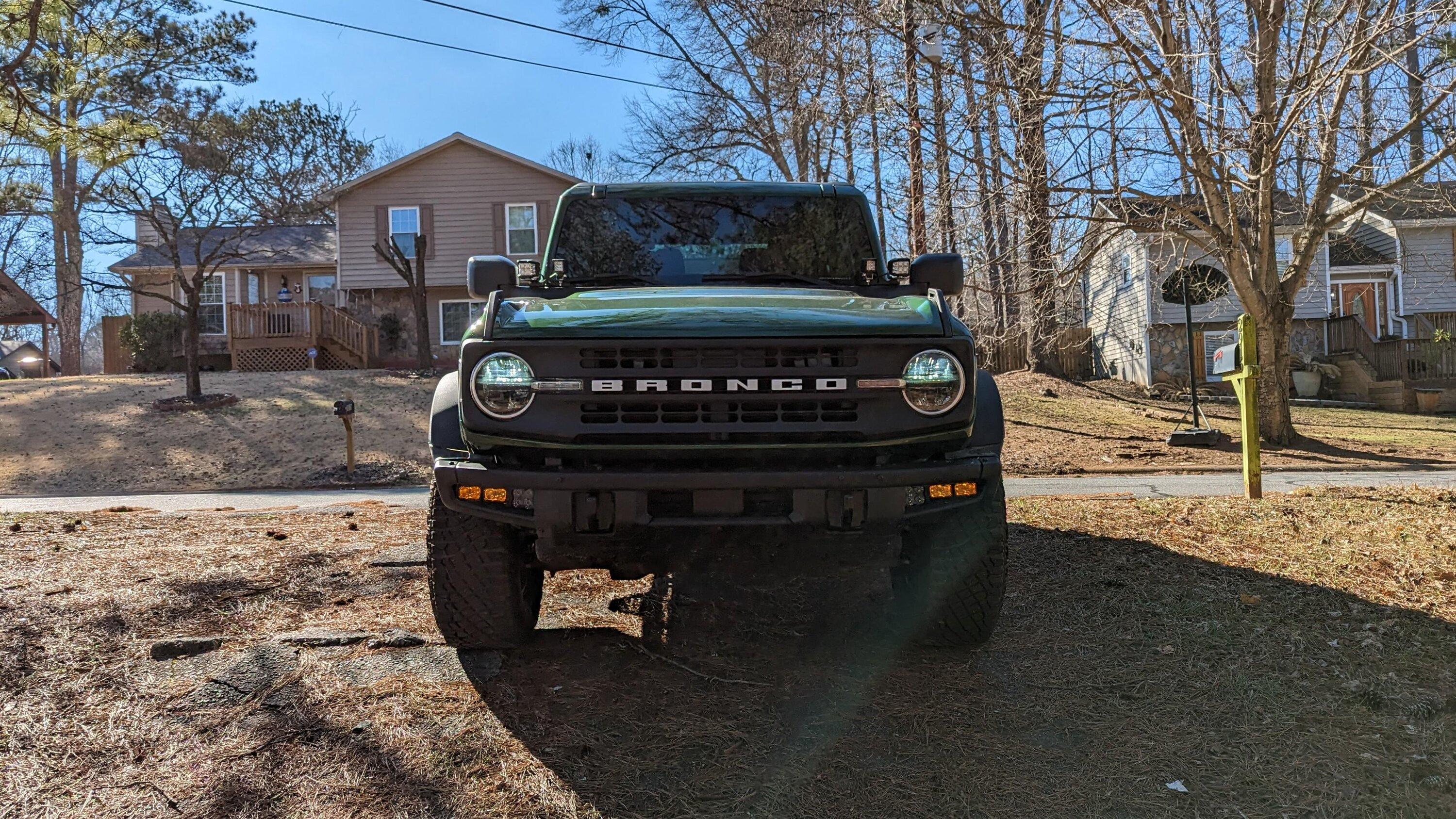 Ford Bronco Fogs and spots put in today D93B7F10-90A7-4305-AB3E-1567CD42BF7E