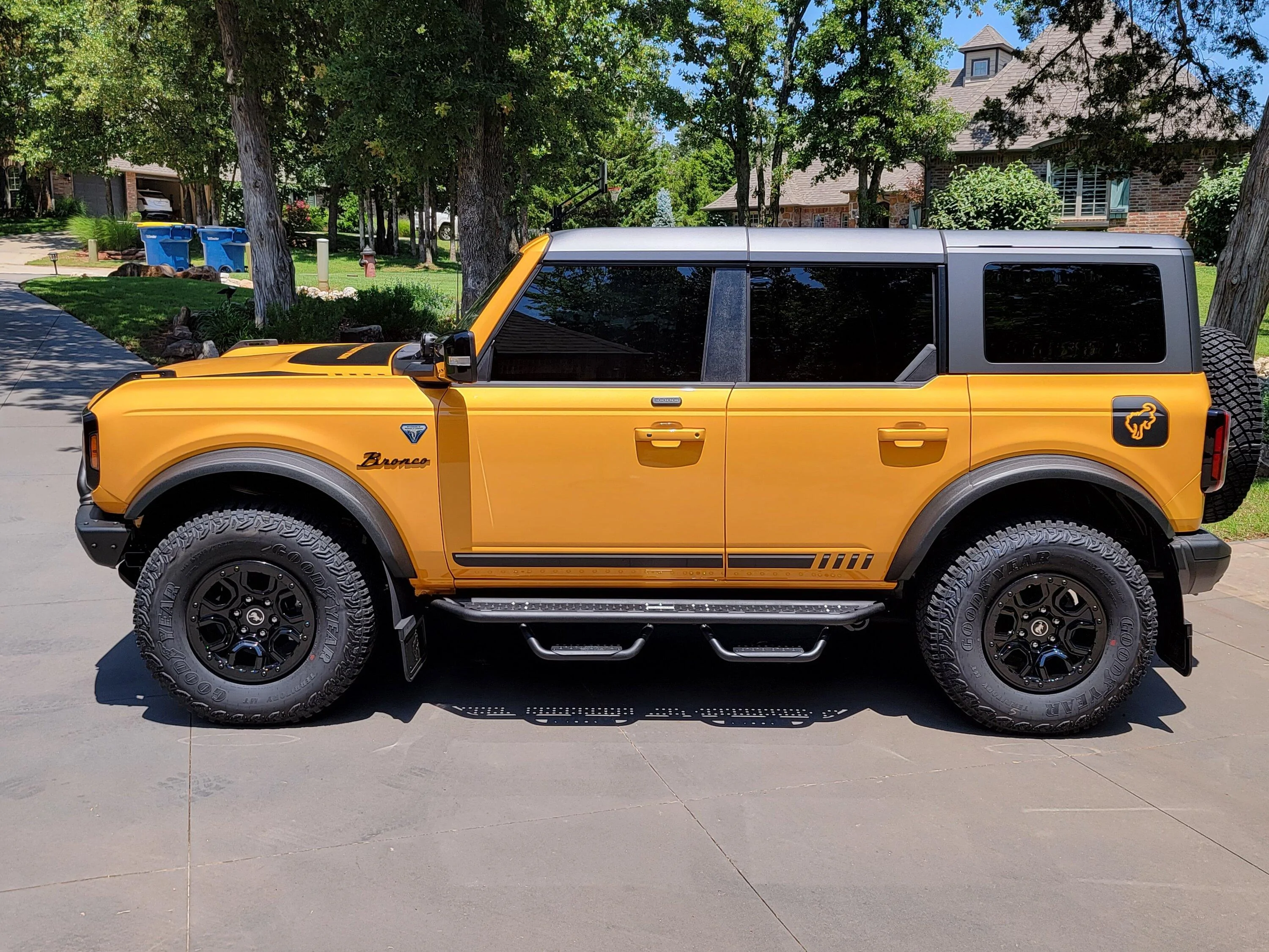 Ford Bronco CYBER ORANGE Bronco Club 20220623_142651