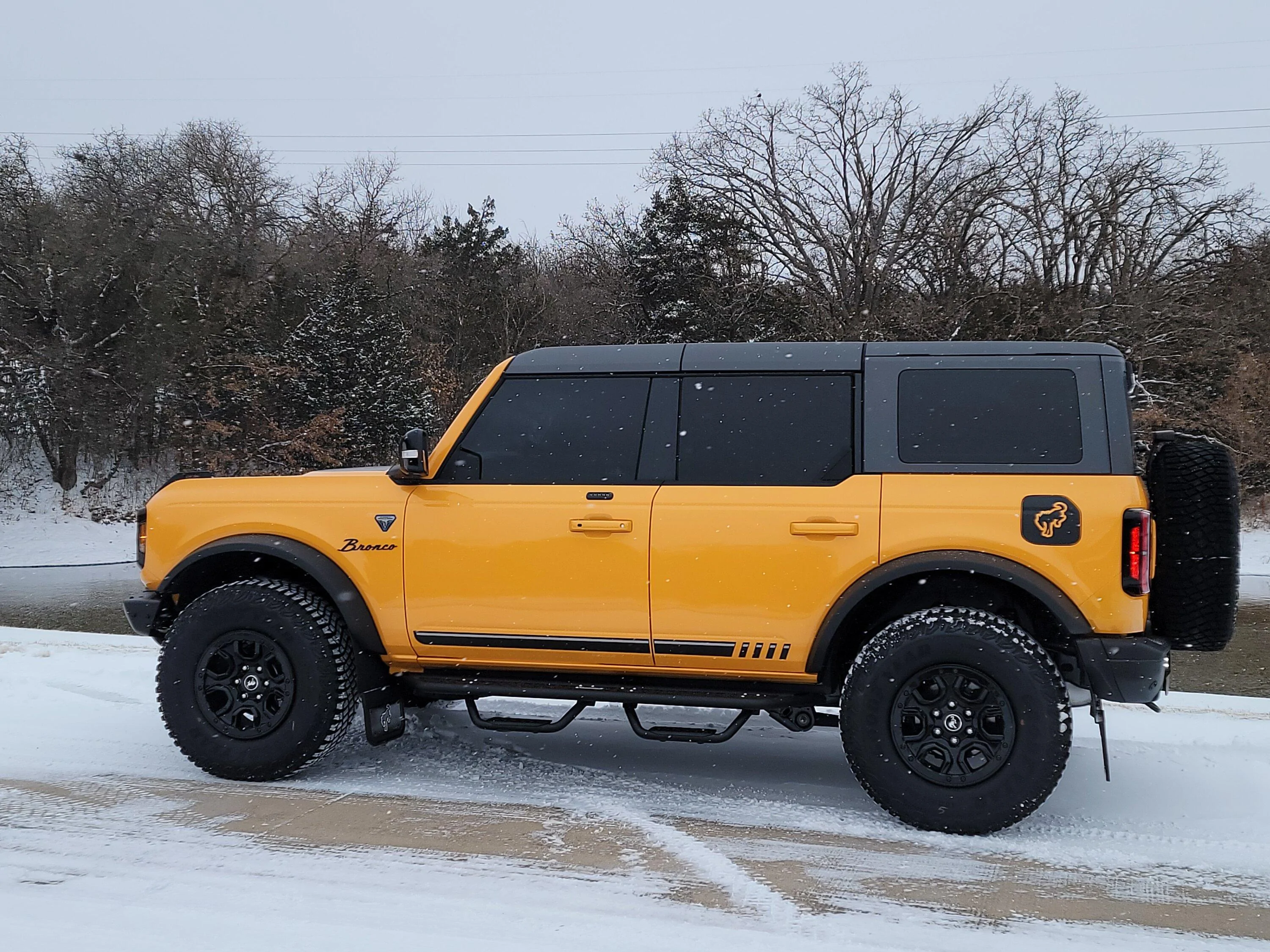 Ford Bronco CYBER ORANGE Bronco Club 20220203_115619