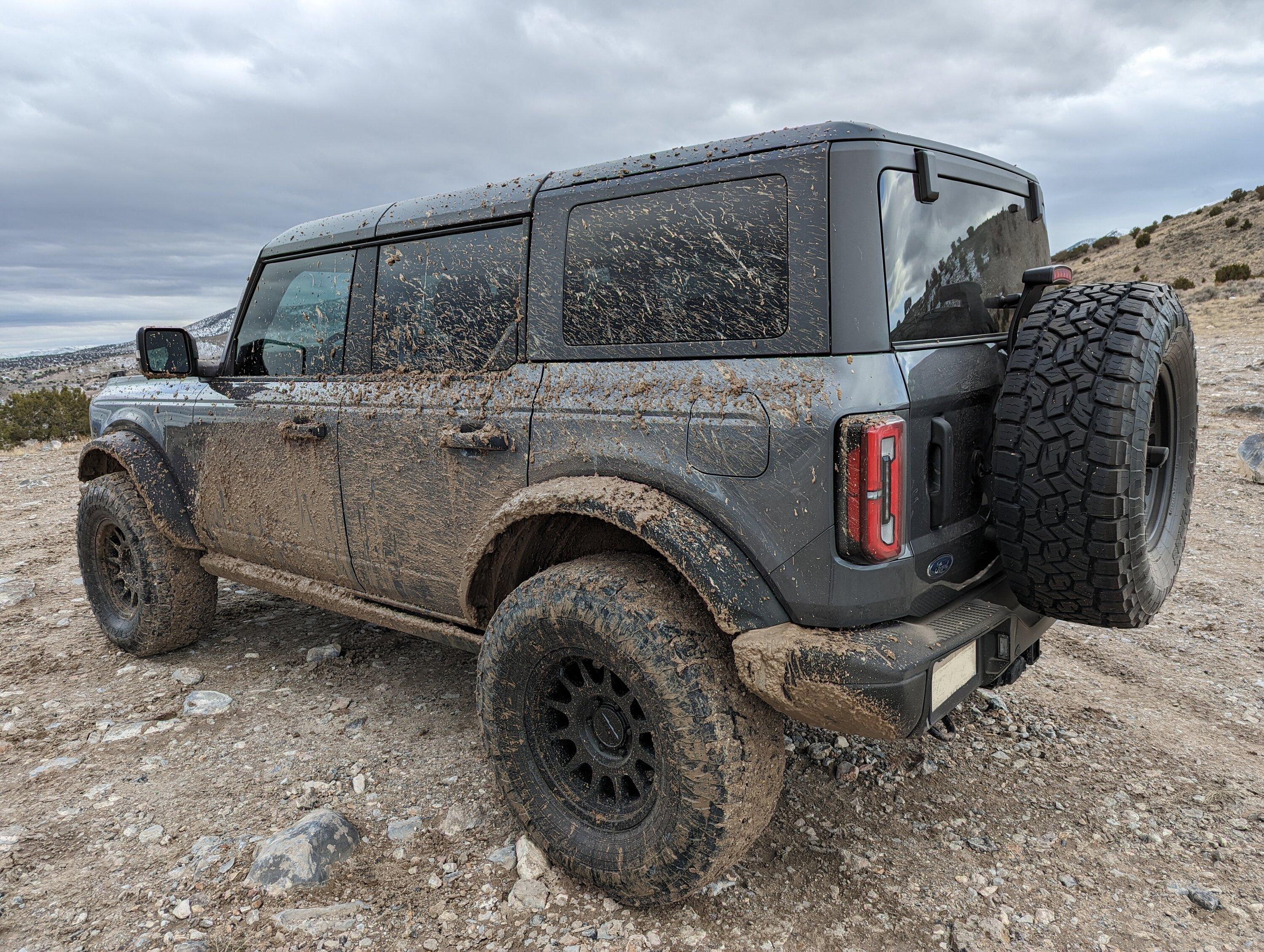 Ford Bronco What did you do TO / WITH your Bronco today? 👨🏻‍🔧🧰🚿🛠 PXL_20230114_221745471