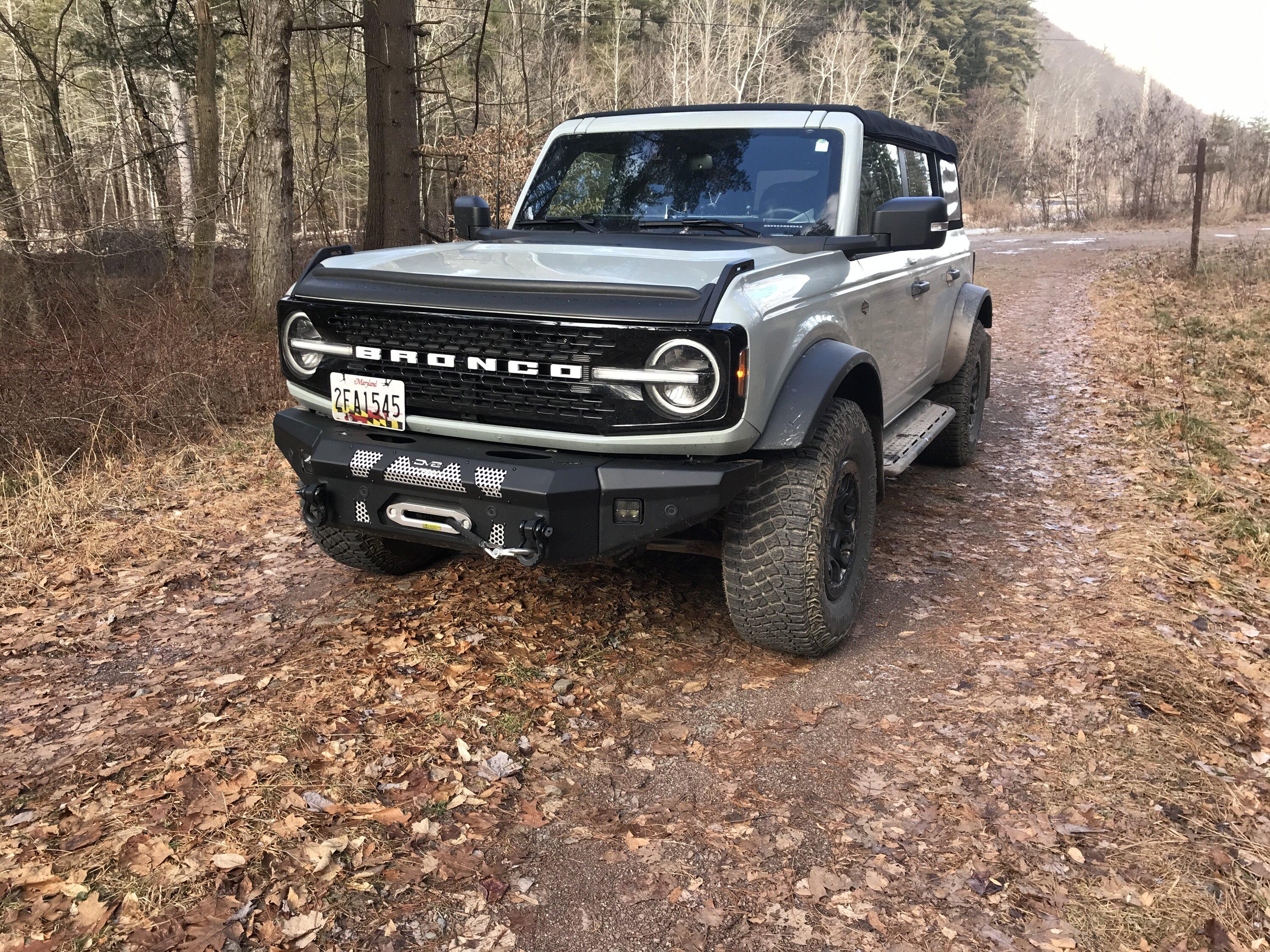 Ford Bronco Dv8 and factory capable bumper 83E44B53-D48E-4A0E-B97E-8A58C18072C1
