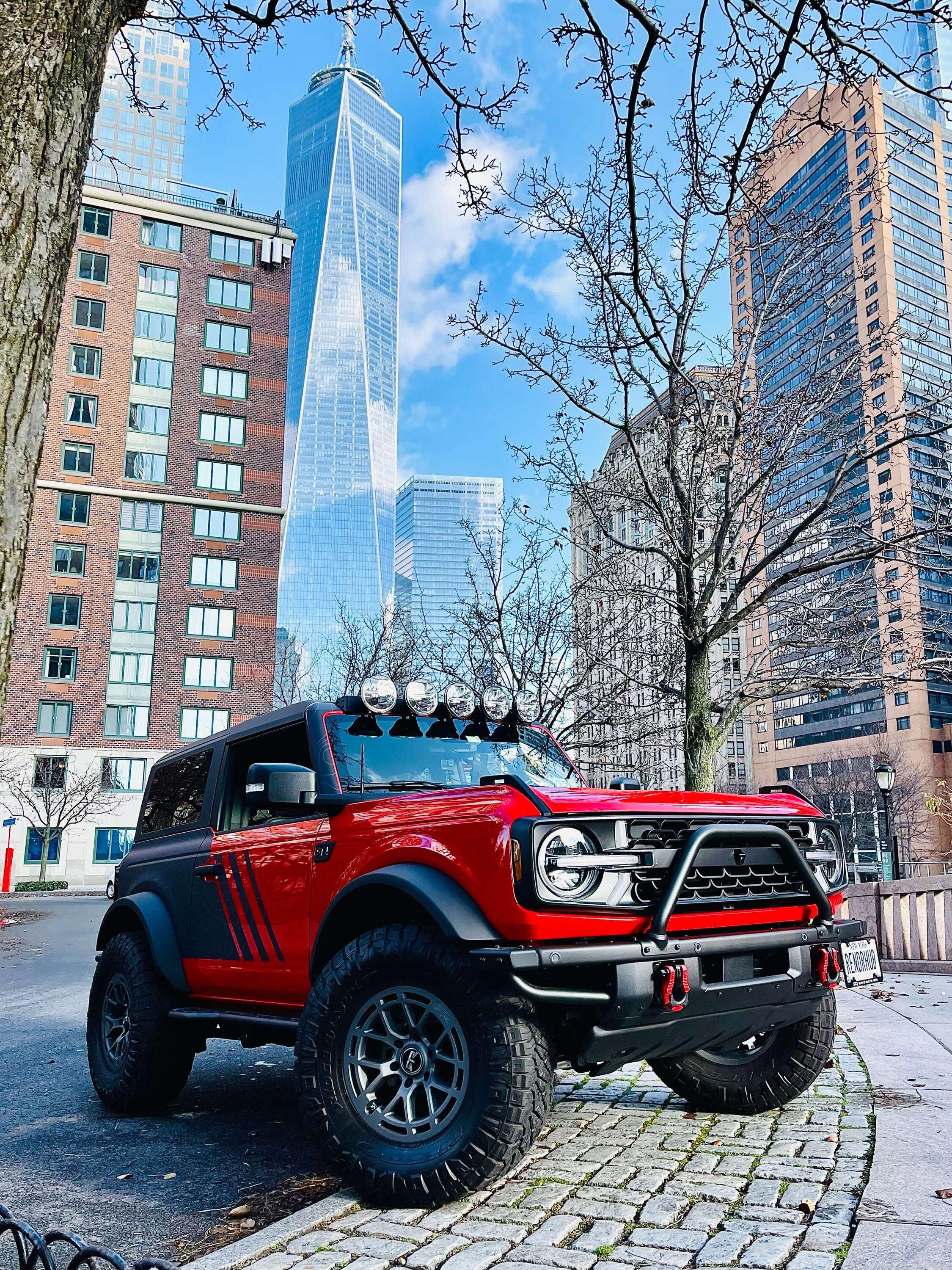 Bronco 03.jpg