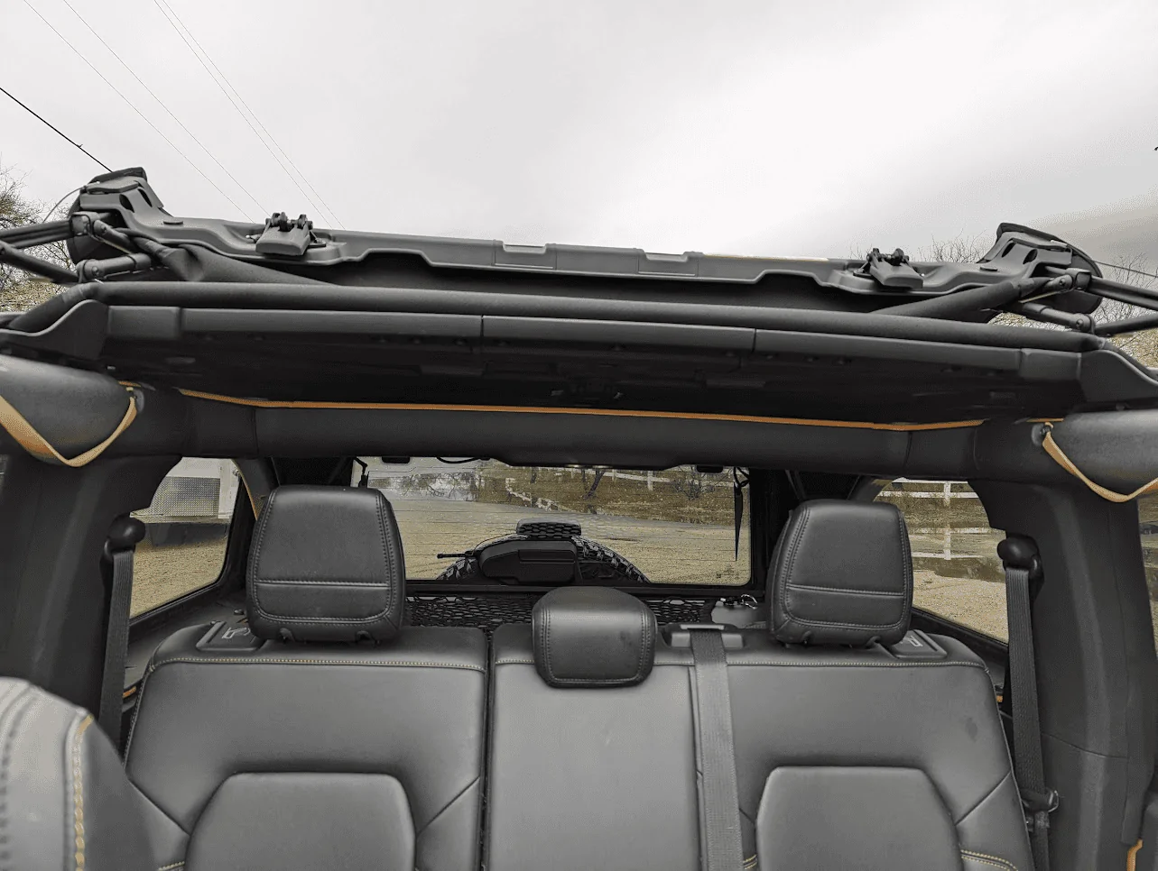 Ford Bronco Installed our Bestop Skyrider for Hardtop 1673896634348