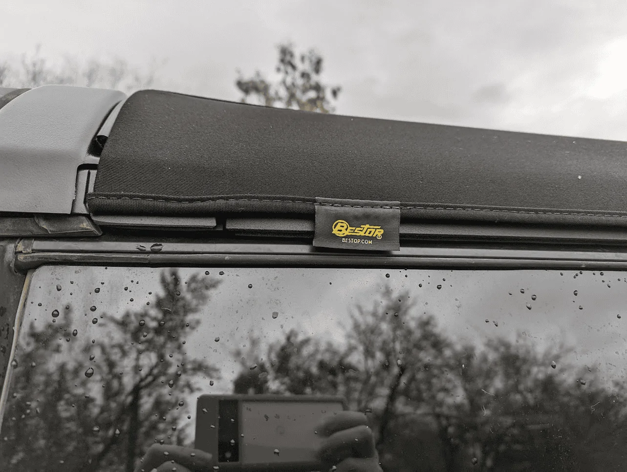 Ford Bronco Installed our Bestop Skyrider for Hardtop 1673896651924