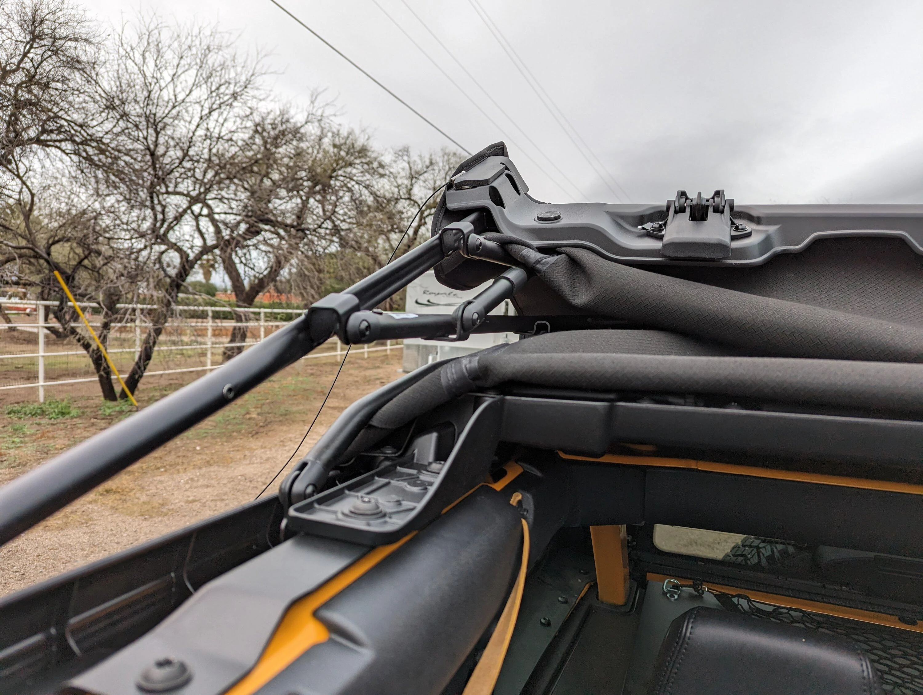 Ford Bronco Installed our Bestop Skyrider for Hardtop PXL_20230116_185236842