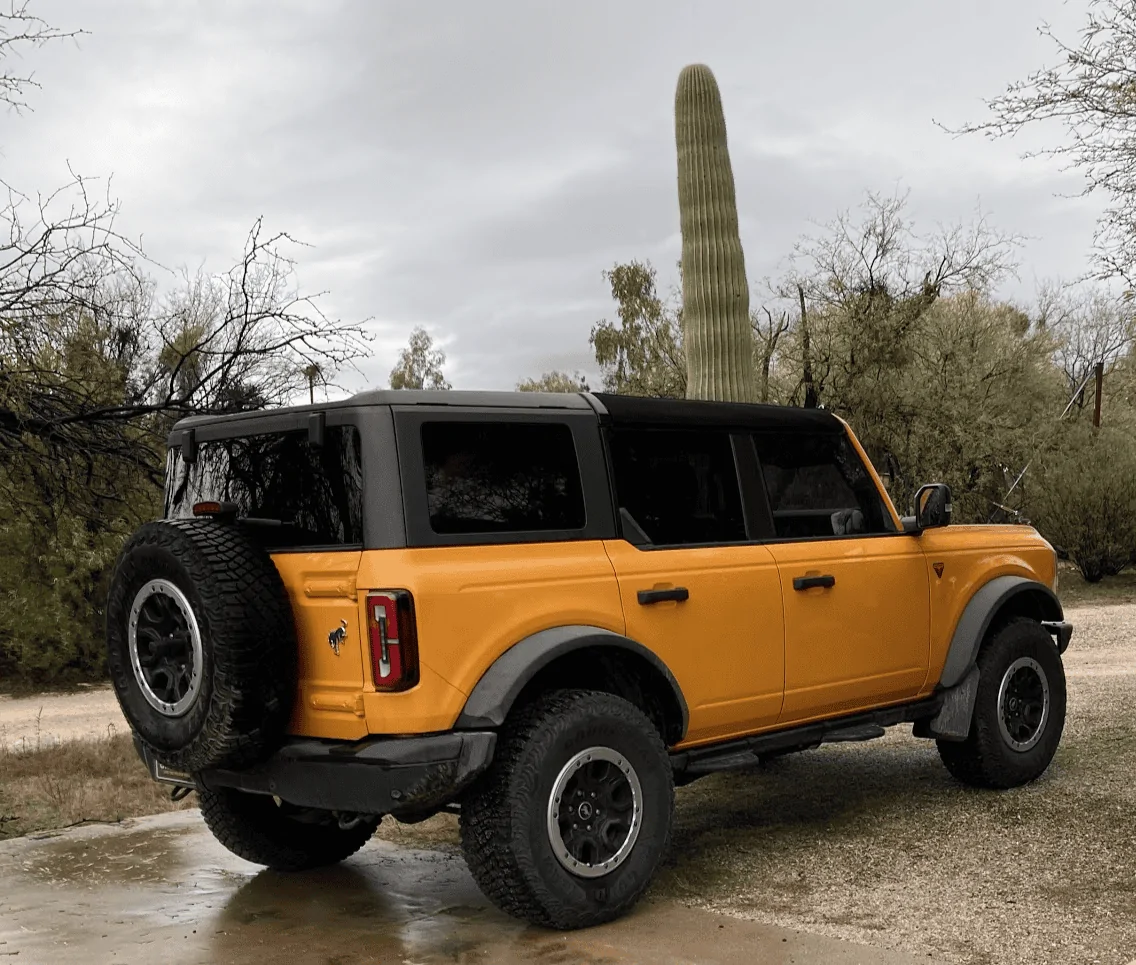 Ford Bronco Installed our Bestop Skyrider for Hardtop 1673908955639