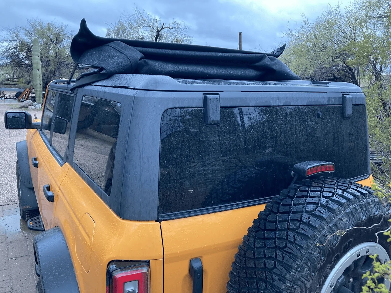 Ford Bronco Installed our Bestop Skyrider for Hardtop 1673913205024