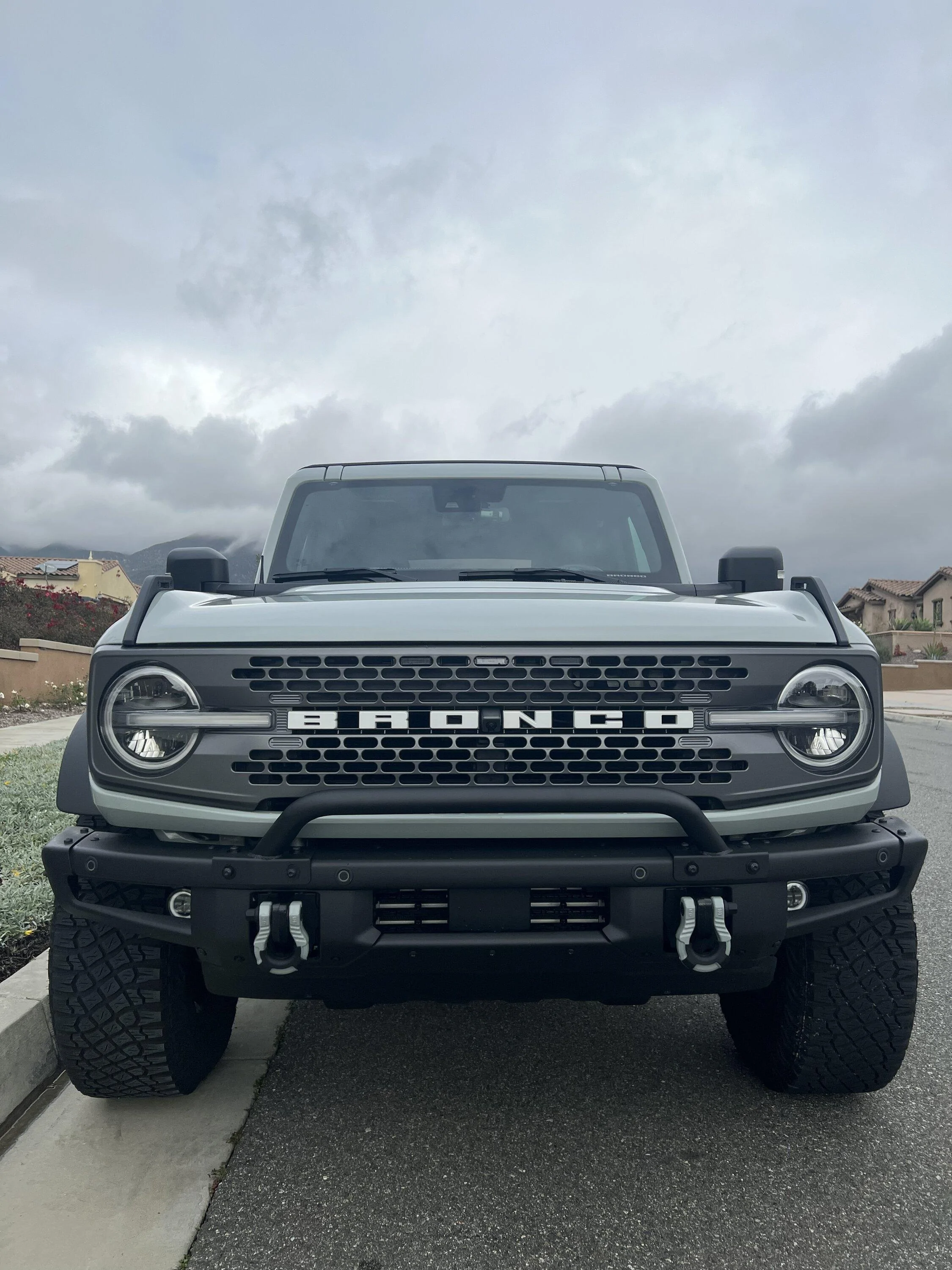 Ford Bronco CACTUS GRAY Bronco Club C4D29609-8F1F-4AB3-97D4-4C7E8E39B98E