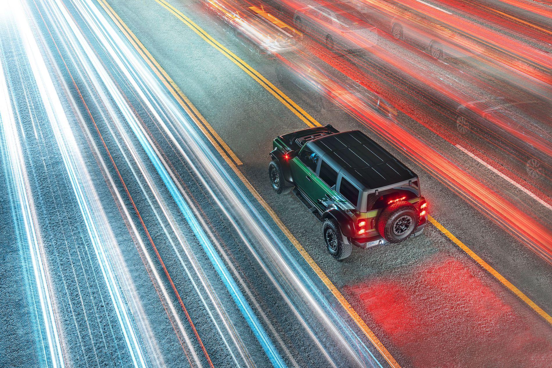 Ford Bronco 🏆 2023 Ford Bronco Named a Car and Driver 10Best Trucks and SUVs 2023-10best-trucks-suvs-001-1673369331