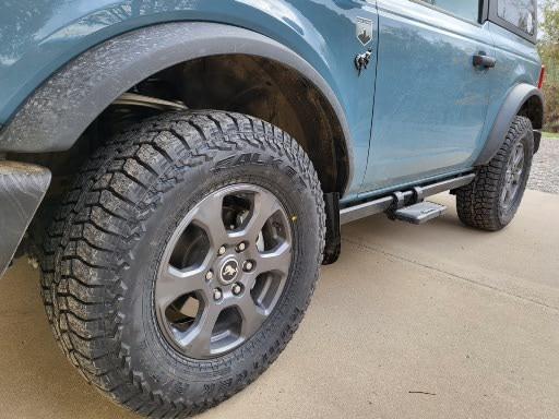 Ford Bronco Tire newbie looking for advice 1000000029