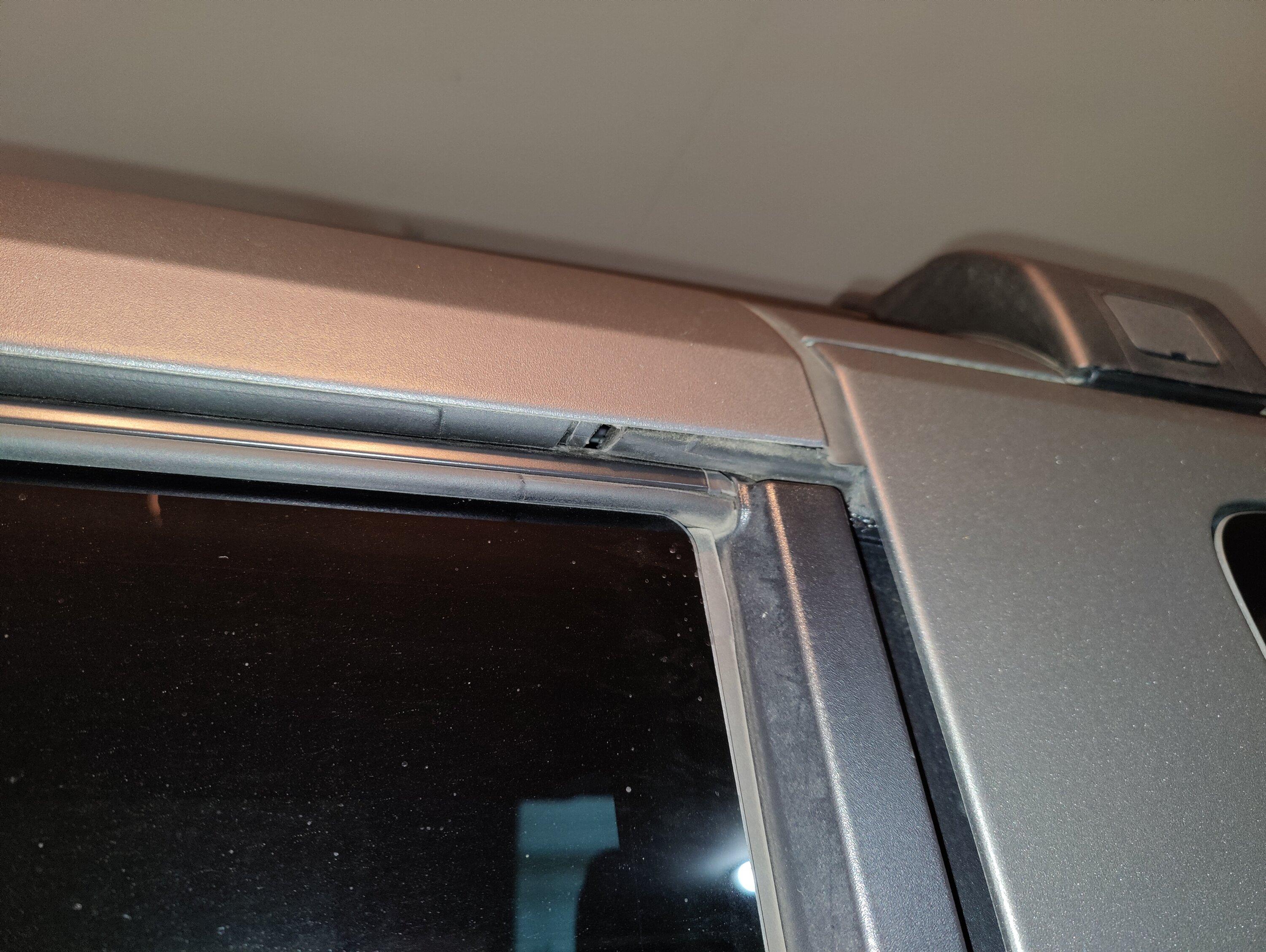 Ford Bronco found leak inside roof IMG_20230116_141008
