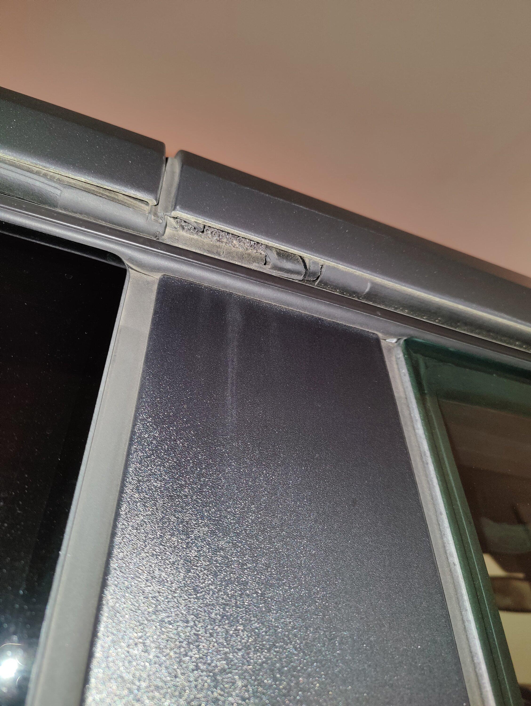 Ford Bronco found leak inside roof IMG_20230116_141103