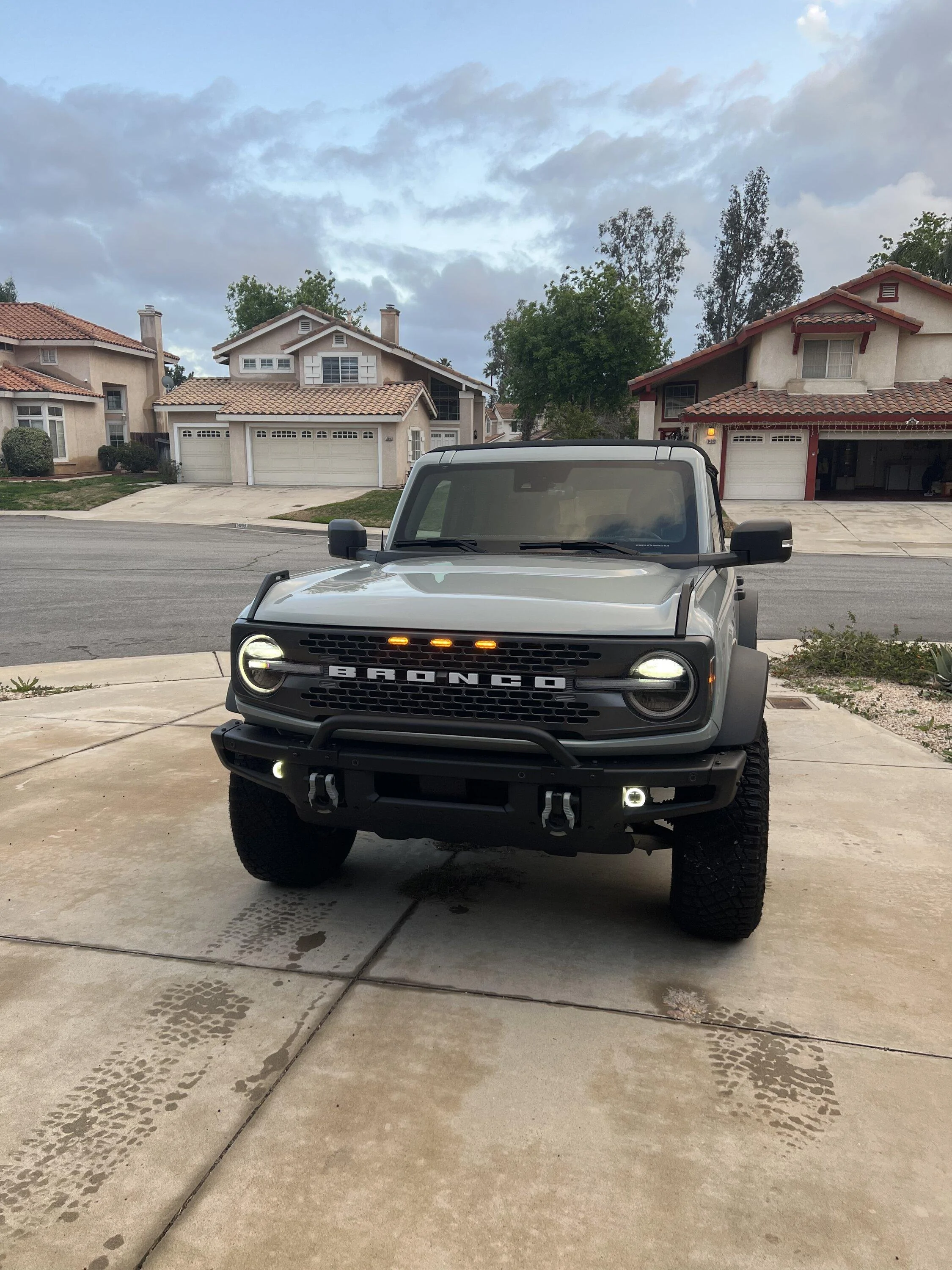 Ford Bronco Raptor Grill Lights Installed & How To DIY CE0D5AEC-D5BB-4F8A-8FE4-8044F5EFC6A4