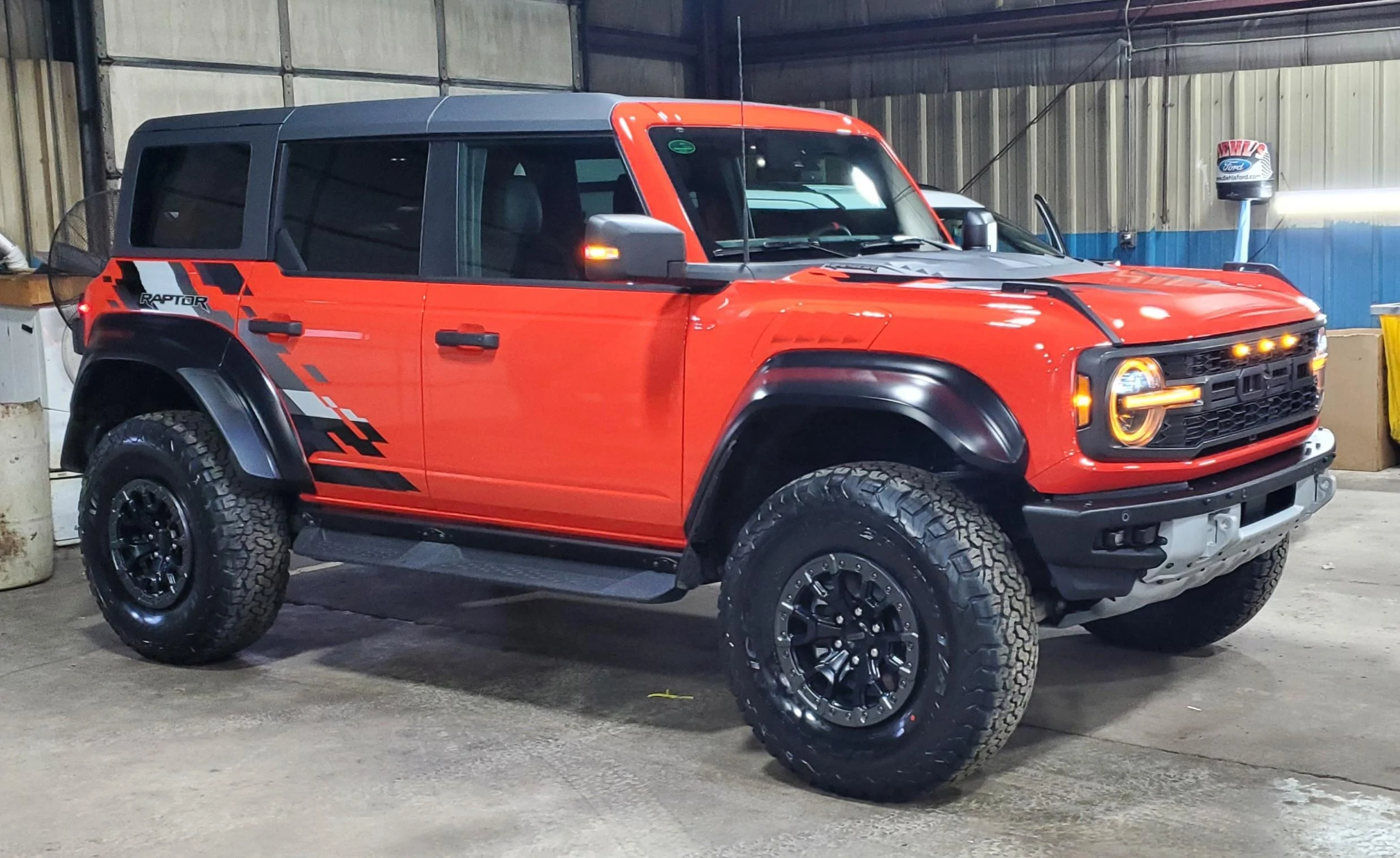 Ford Bronco CODE ORANGE Bronco RAPTOR Photos Thread 20230117_143221