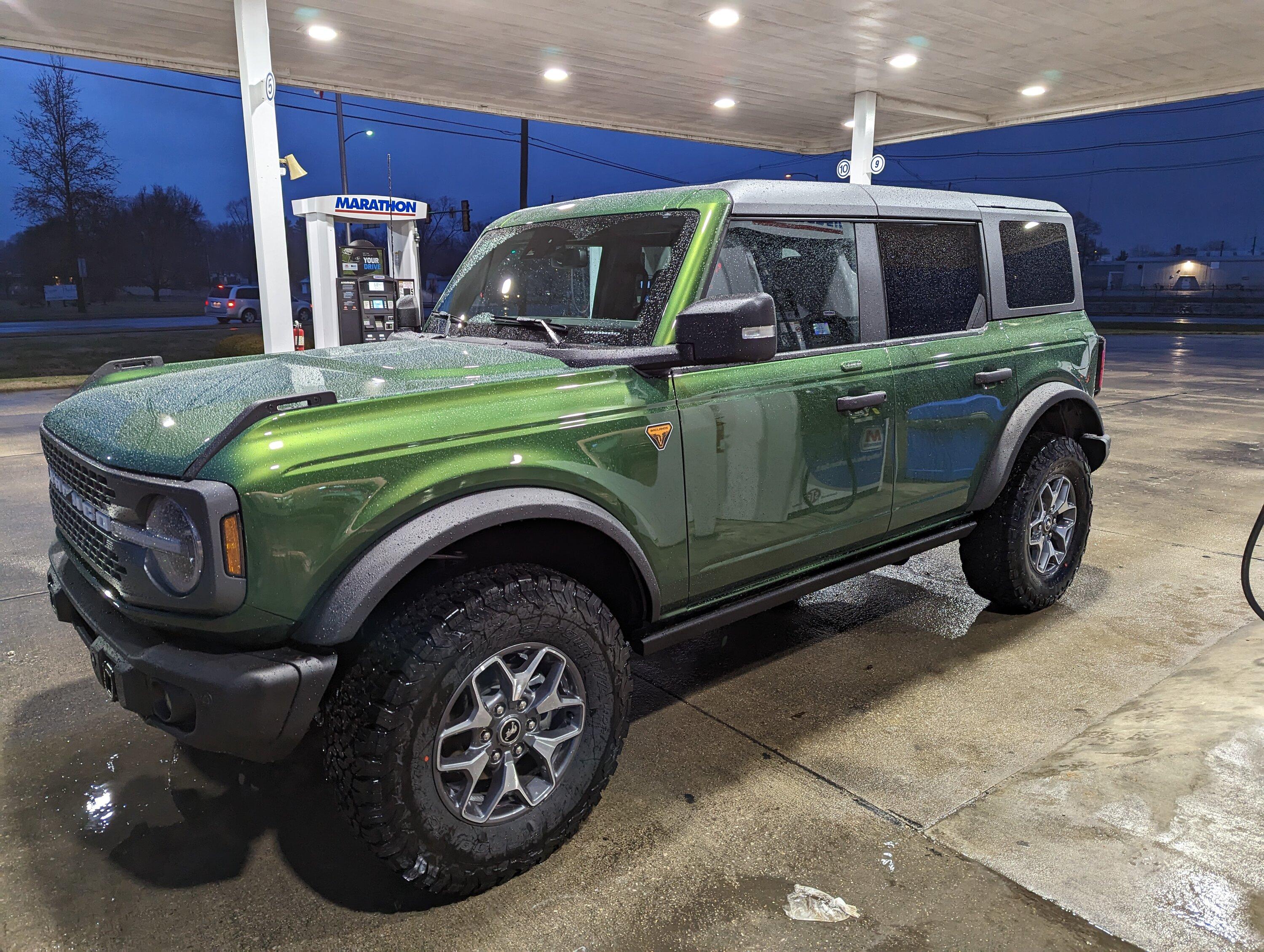 Ford Bronco ERUPTION GREEN Bronco Club PXL_20230118_230107950