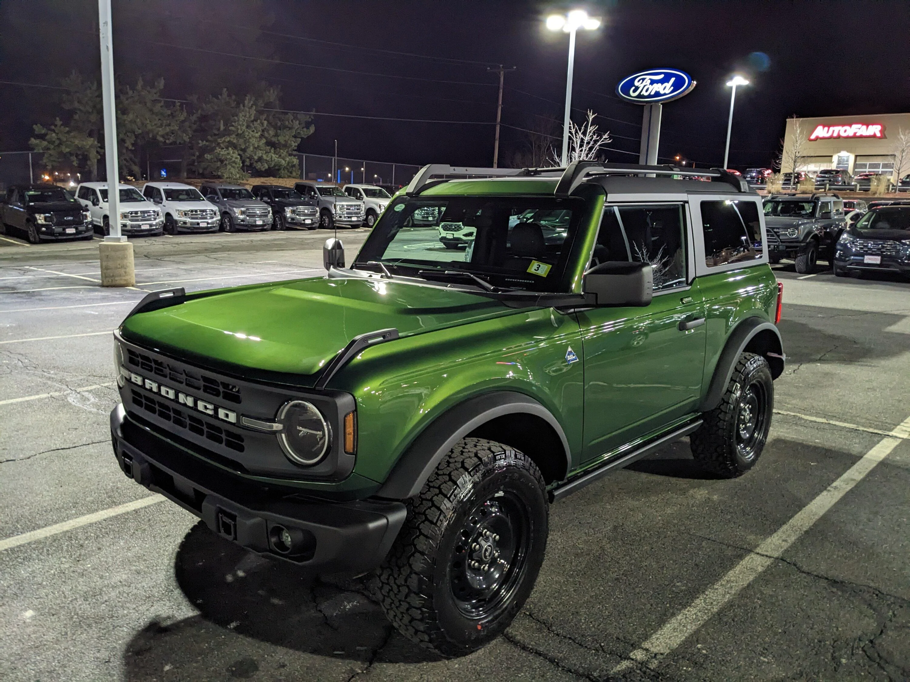 Ford Bronco ERUPTION GREEN Bronco Club PXL_20230119_003002796