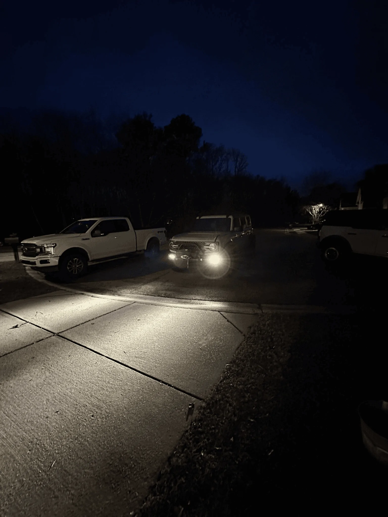 Ford Bronco Rough Country pocket lights - anyone installed? 1674147101257