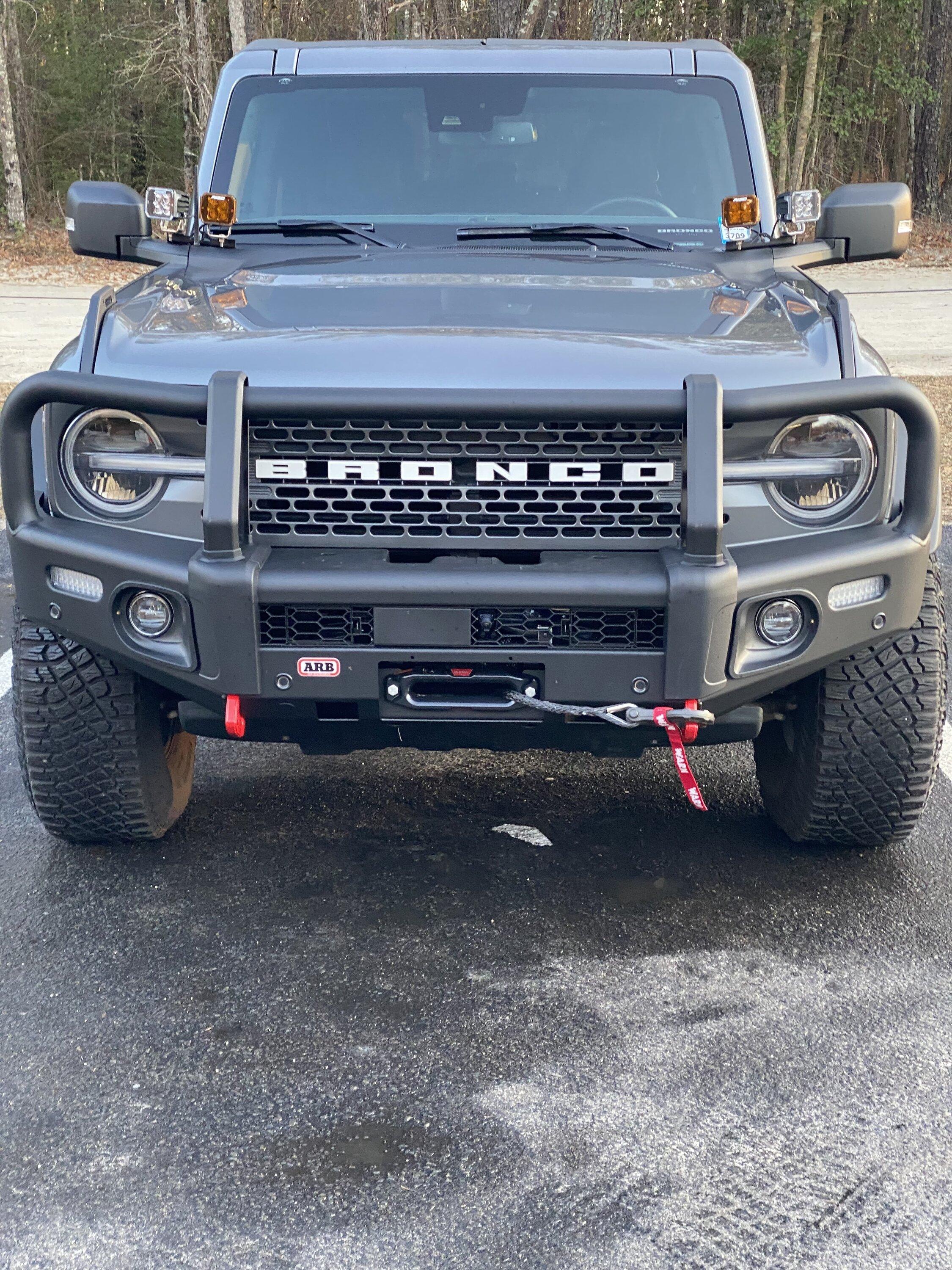 Ford Bronco CARBONIZED GRAY Bronco Club IMG_5292