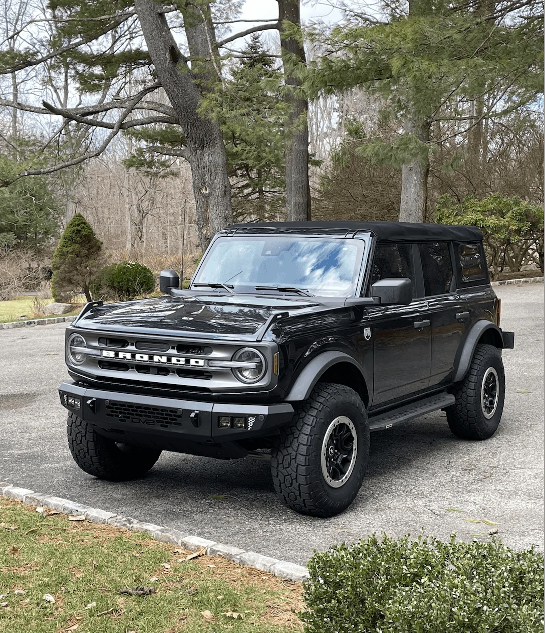 Ford Bronco Dv8 and factory capable bumper Screen Shot 2023-01-21 at 11.52.00 AM