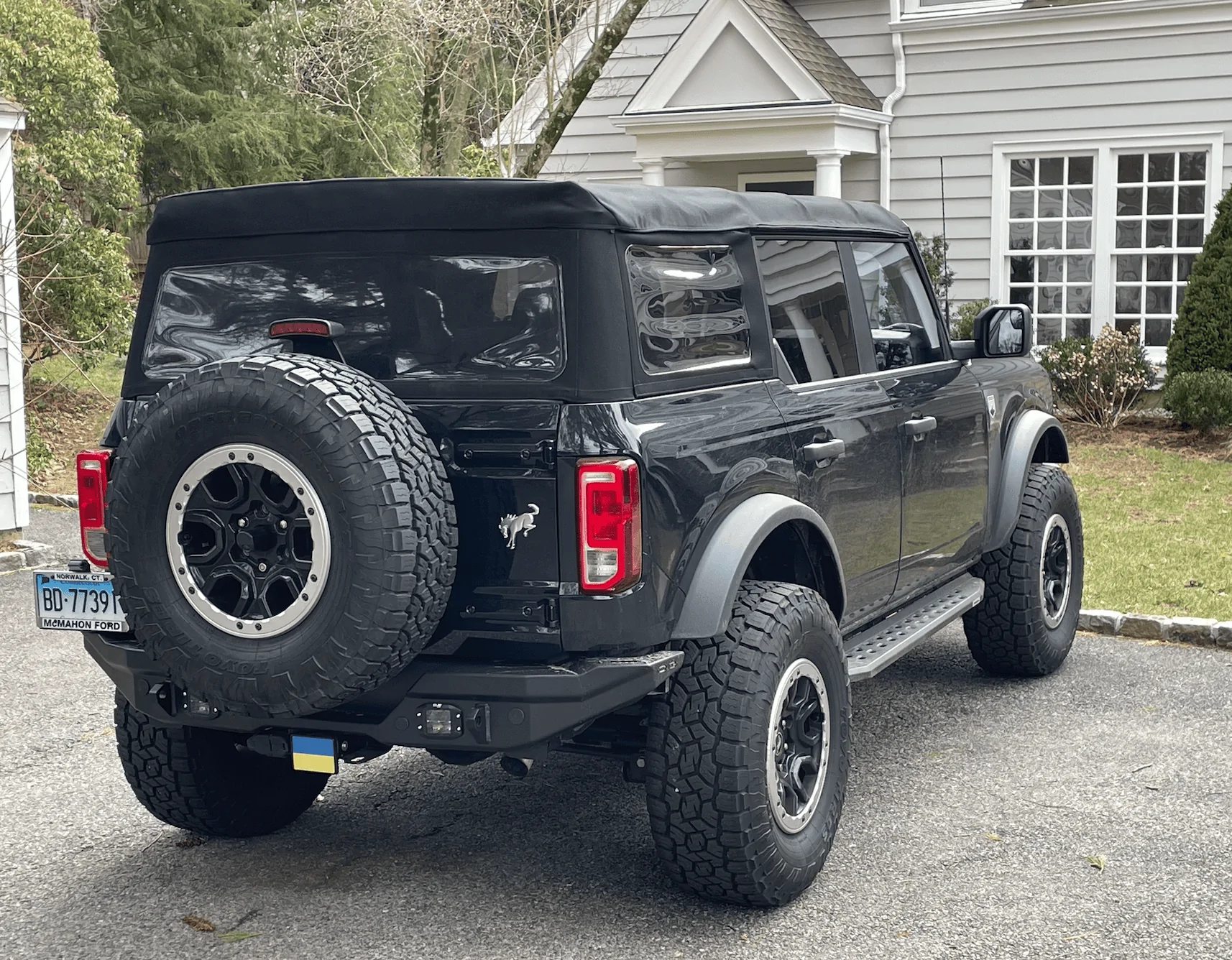 Ford Bronco Dv8 and factory capable bumper Screen Shot 2023-01-21 at 11.53.22 AM