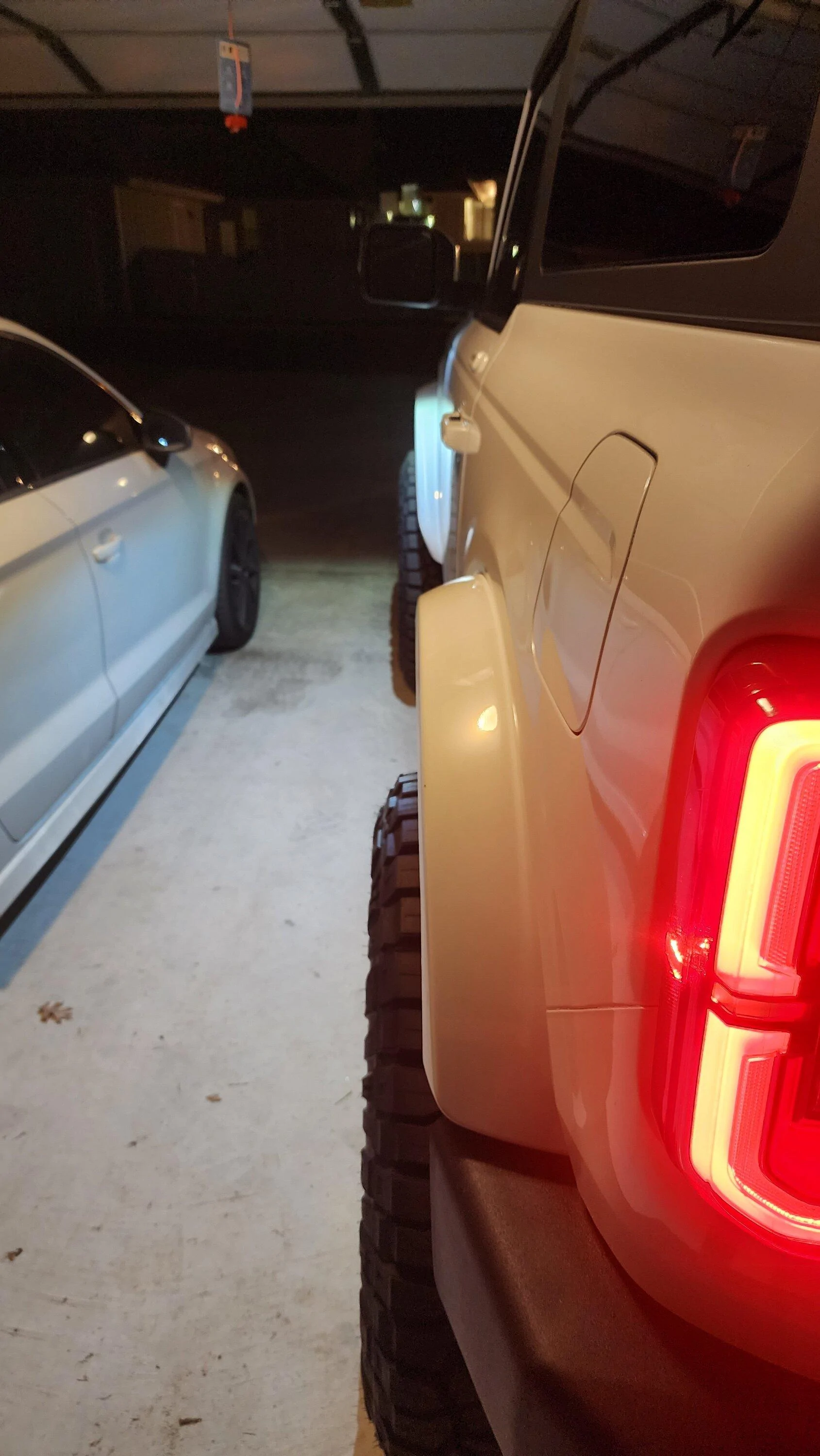 Ford Bronco Bronco Team 2 door. 20230120_203629