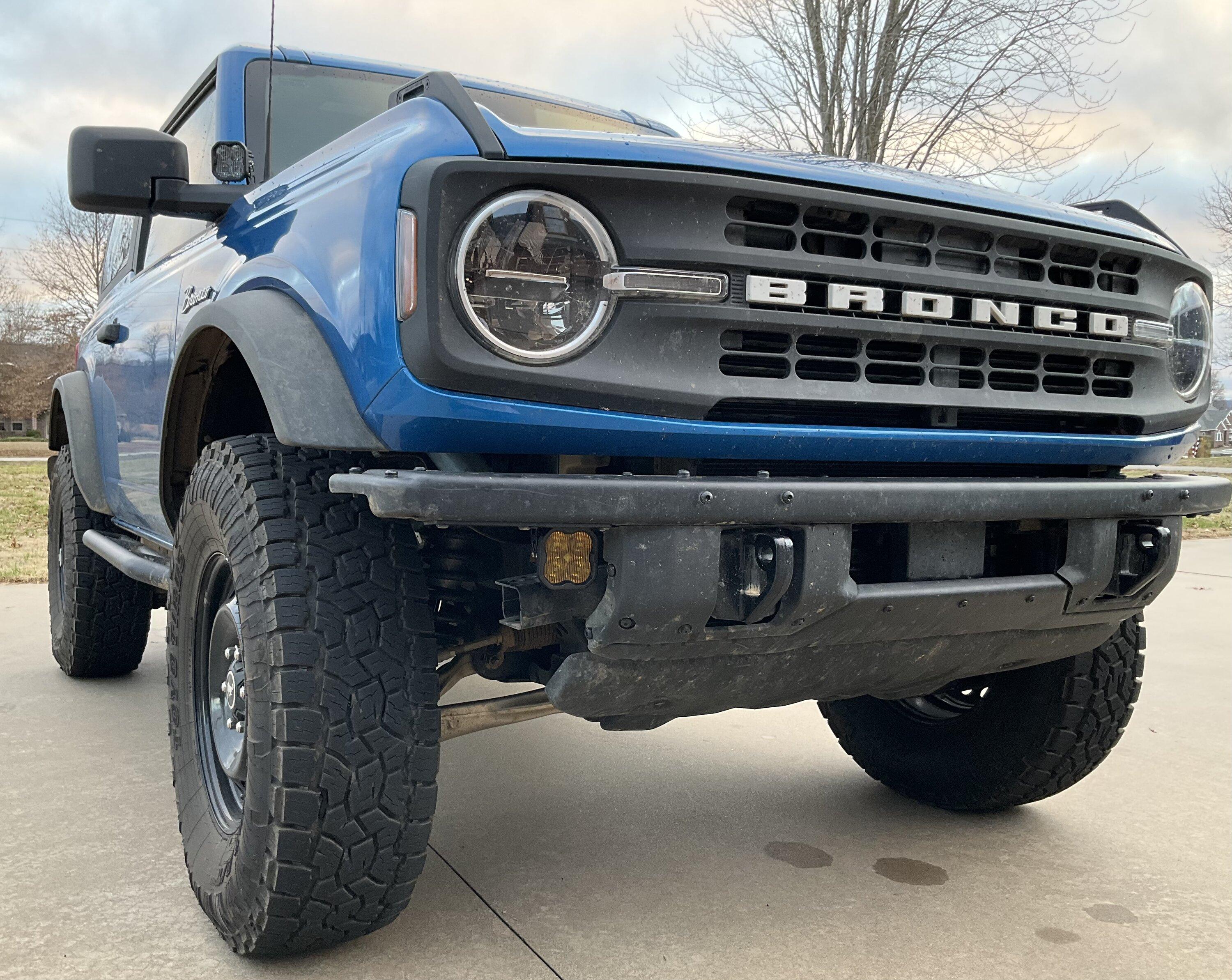 Ford Bronco Pocket Lights - Mod Bumper 9071818A-D305-4FB0-A1F0-74704F42C4BD