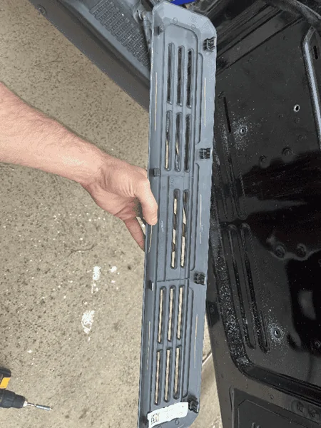 Ford Bronco DIY - Awesome Bronco base sound system upgrade with subwoofer for under $1,500  without losing space! 1674427849844