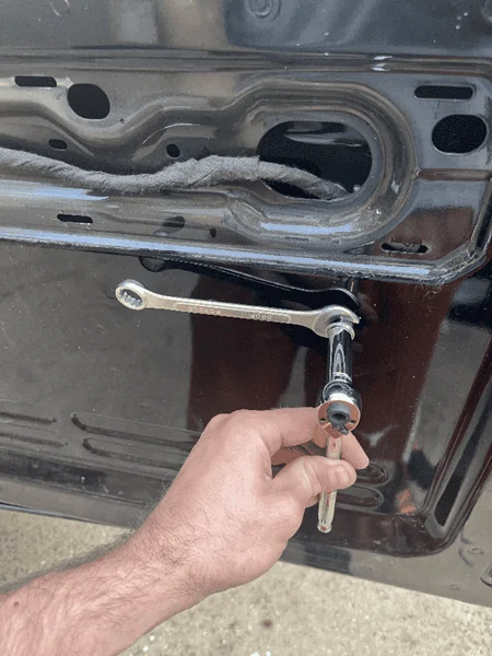 Ford Bronco DIY - Awesome Bronco base sound system upgrade with subwoofer for under $1,500  without losing space! 1674427893320