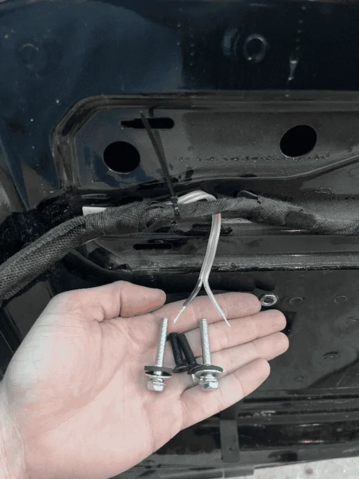 Ford Bronco DIY - Awesome Bronco base sound system upgrade with subwoofer for under $1,500  without losing space! 1674427965901