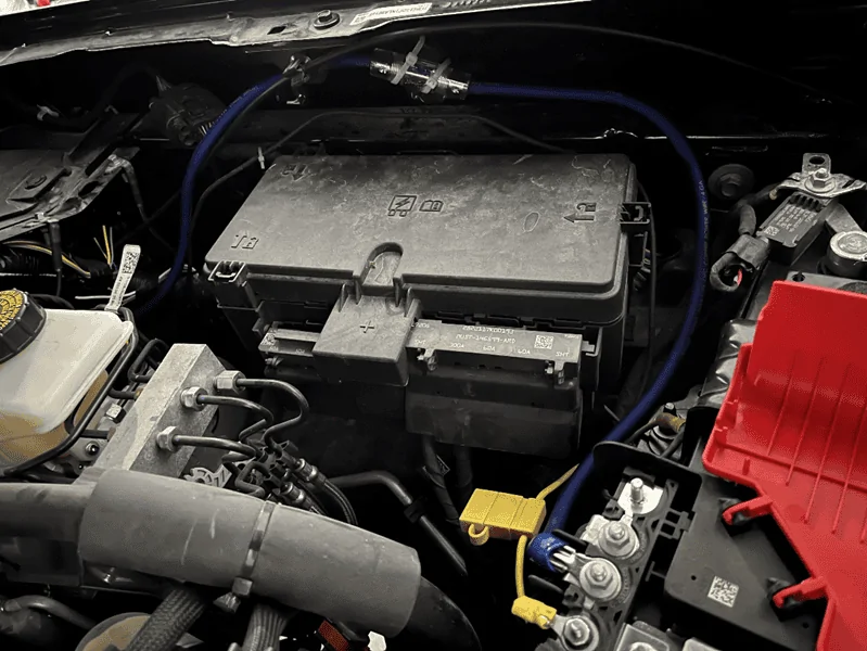 Ford Bronco DIY - Awesome Bronco base sound system upgrade with subwoofer for under $1,500  without losing space! 1674428158103