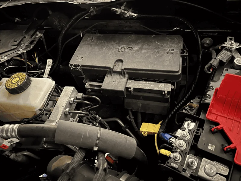 Ford Bronco DIY - Awesome Bronco base sound system upgrade with subwoofer for under $1,500  without losing space! 1674428189129
