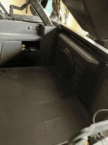 Ford Bronco DIY - Awesome Bronco base sound system upgrade with subwoofer for under $1,500  without losing space! 1674428460517