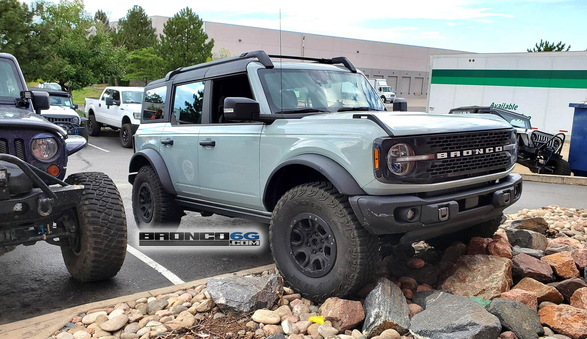 Ford Bronco SuperCel East - More Jerry Cans Color Paint Samples 2021 Ford Bronco vs Jeep Wrangler Rubicon and Gladiator Rubicon Modified 1
