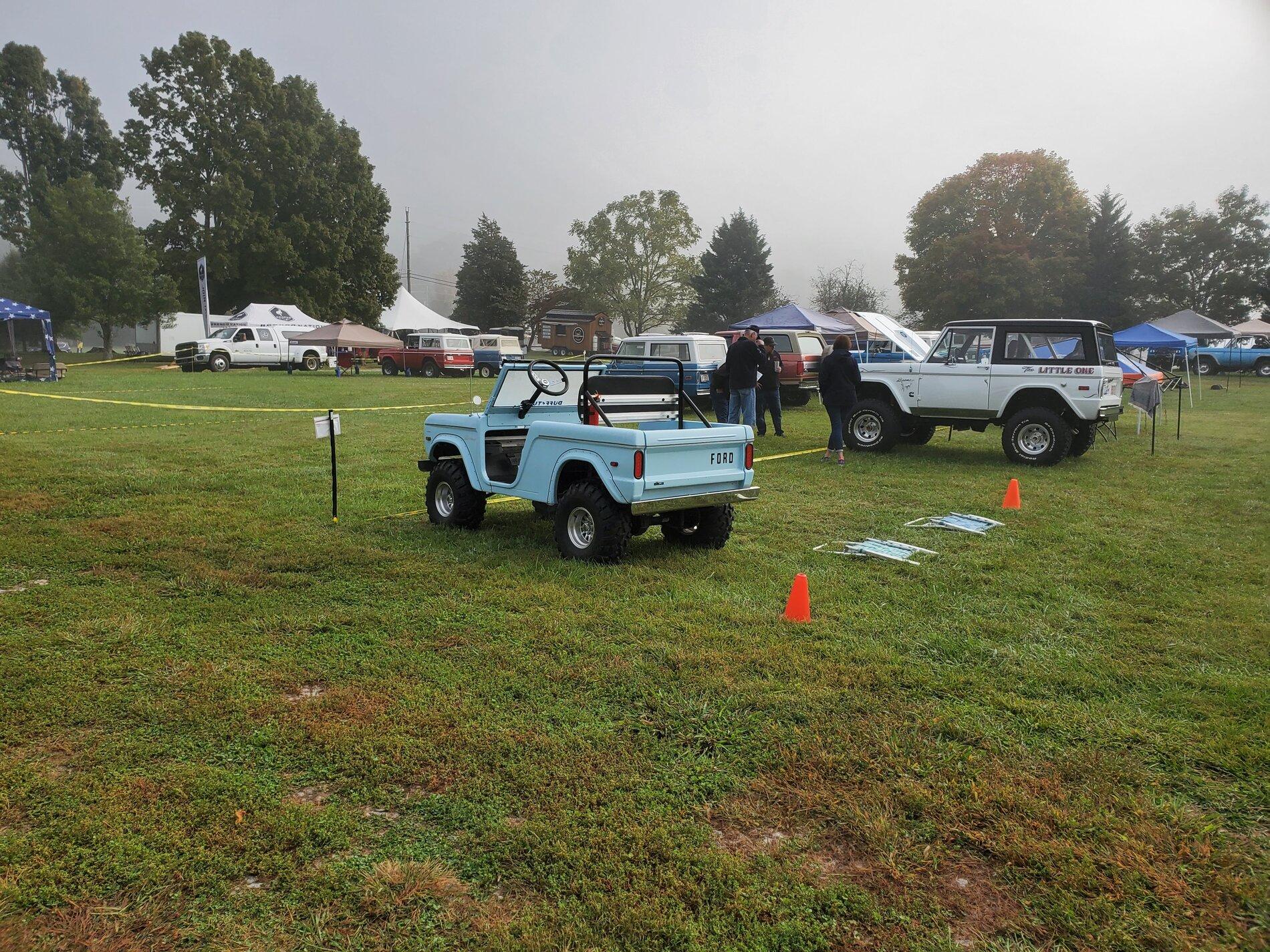 Ford Bronco The Classics On Display at SuperCel East 20201007_095607