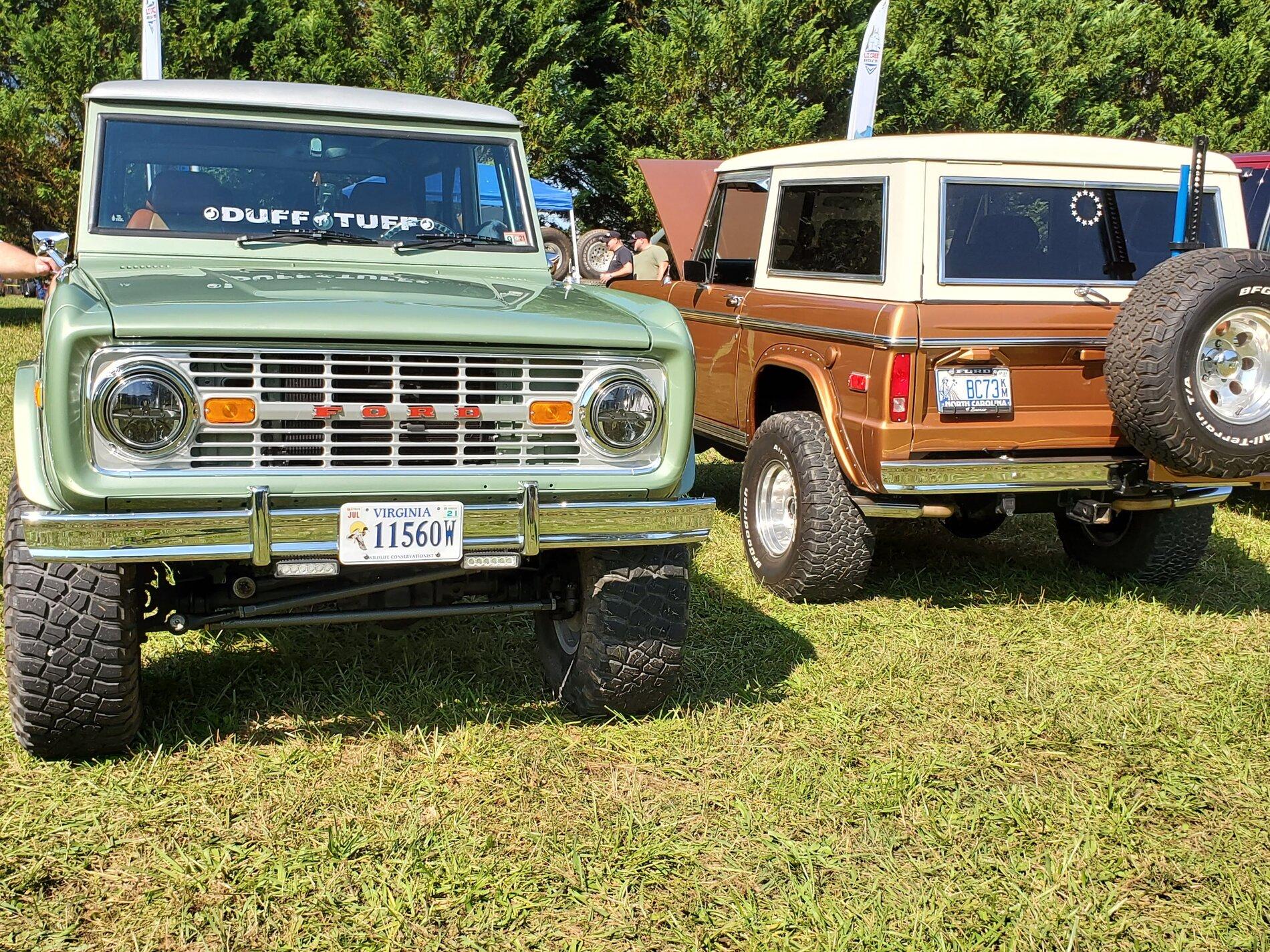 Ford Bronco The Classics On Display at SuperCel East 20201007_113426