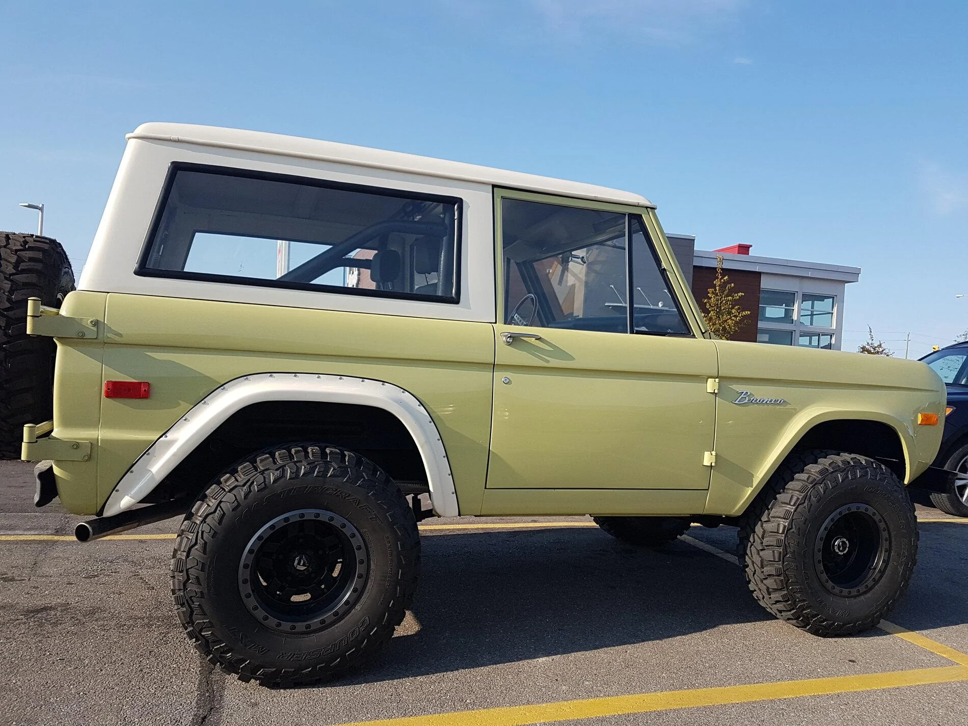 Ford Bronco Spotted this gem 20201009_095407