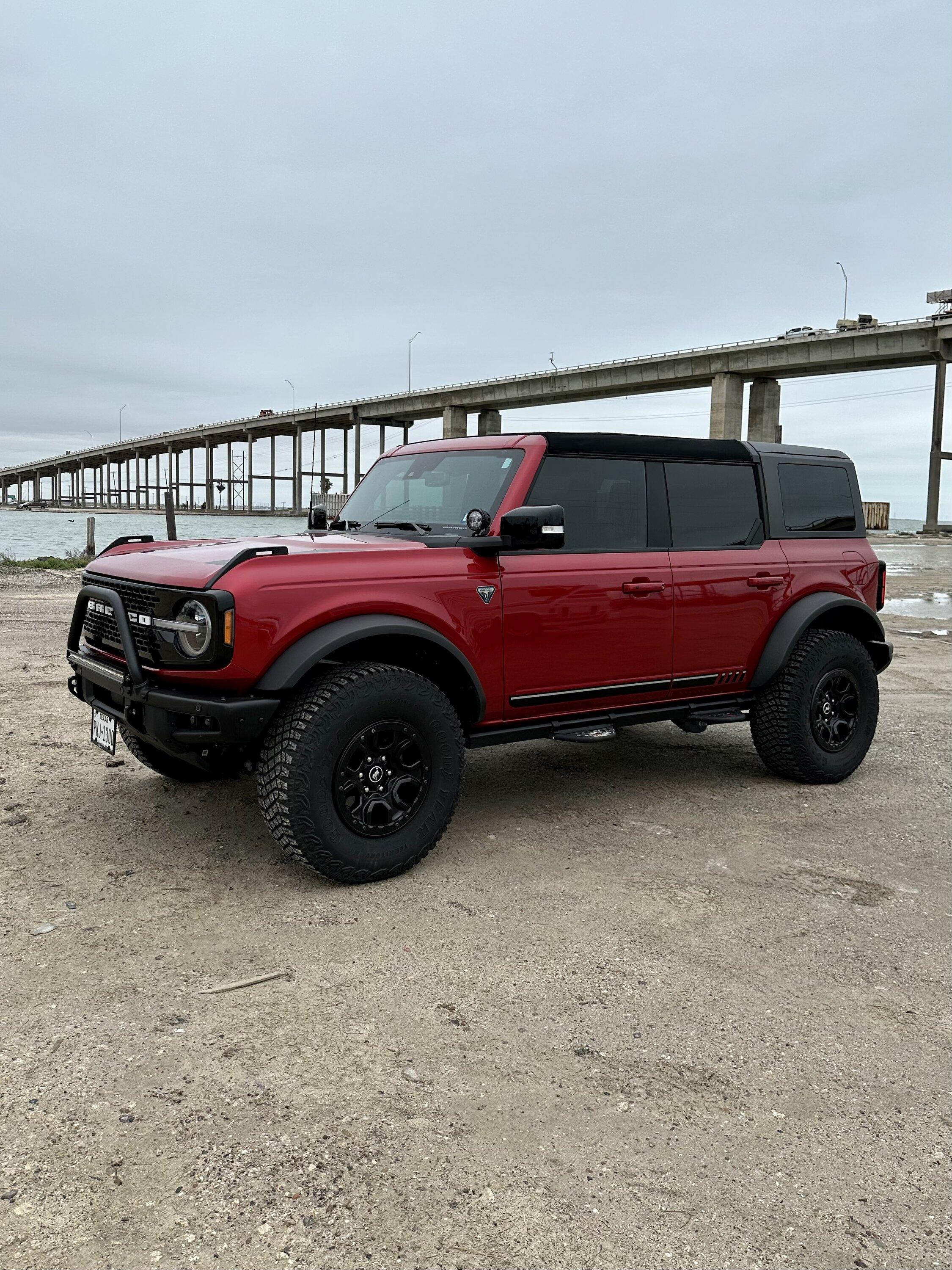 Ford Bronco Bestop Skyrider - Installation Video and Review by Owner ✅ 9DA258AD-7285-491C-A1F8-85D1CC9D9063