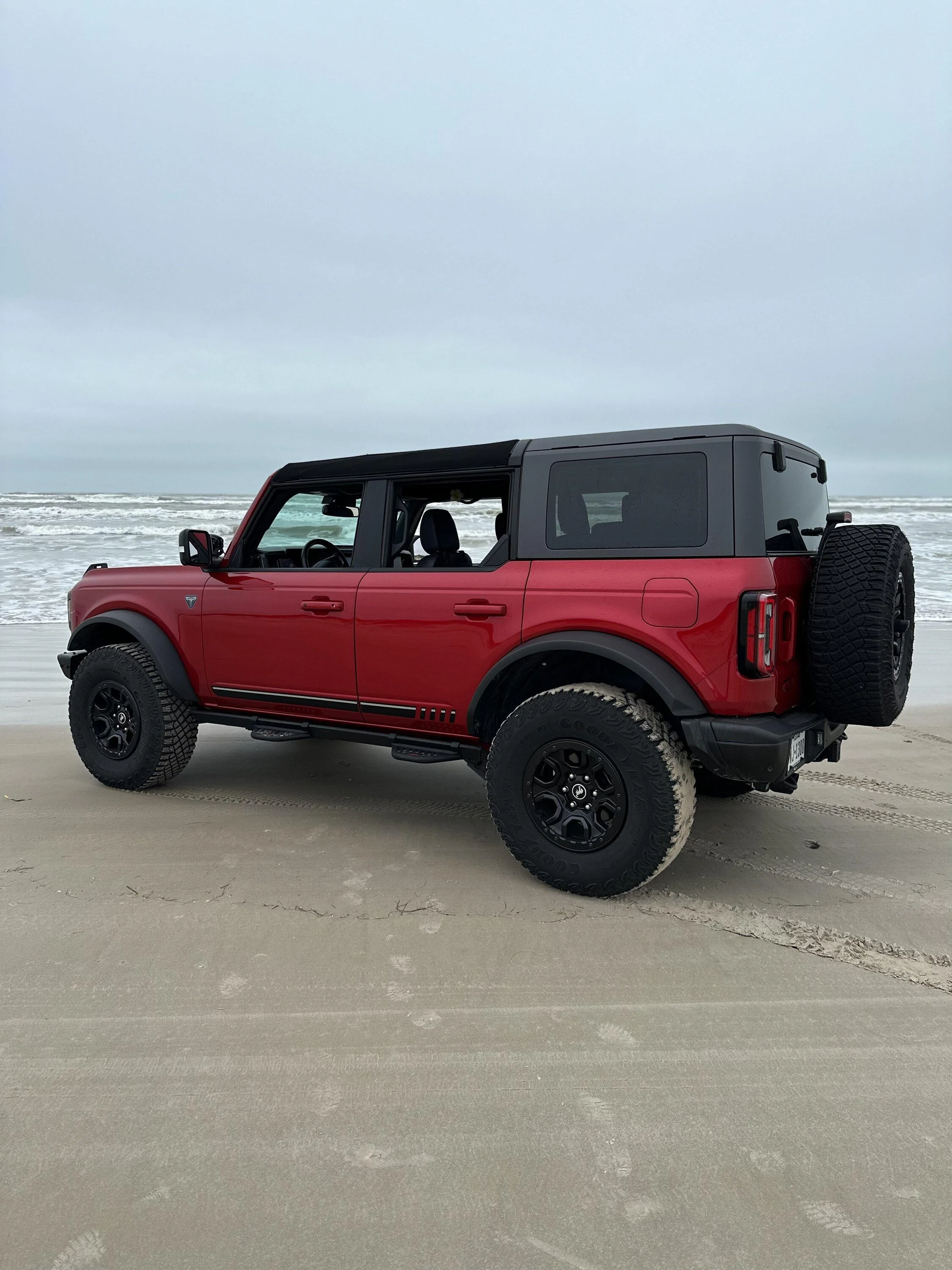 Ford Bronco Bestop Skyrider - Installation Video and Review by Owner ✅ 41285D80-EFFD-4C98-849C-1EEACE554FA3