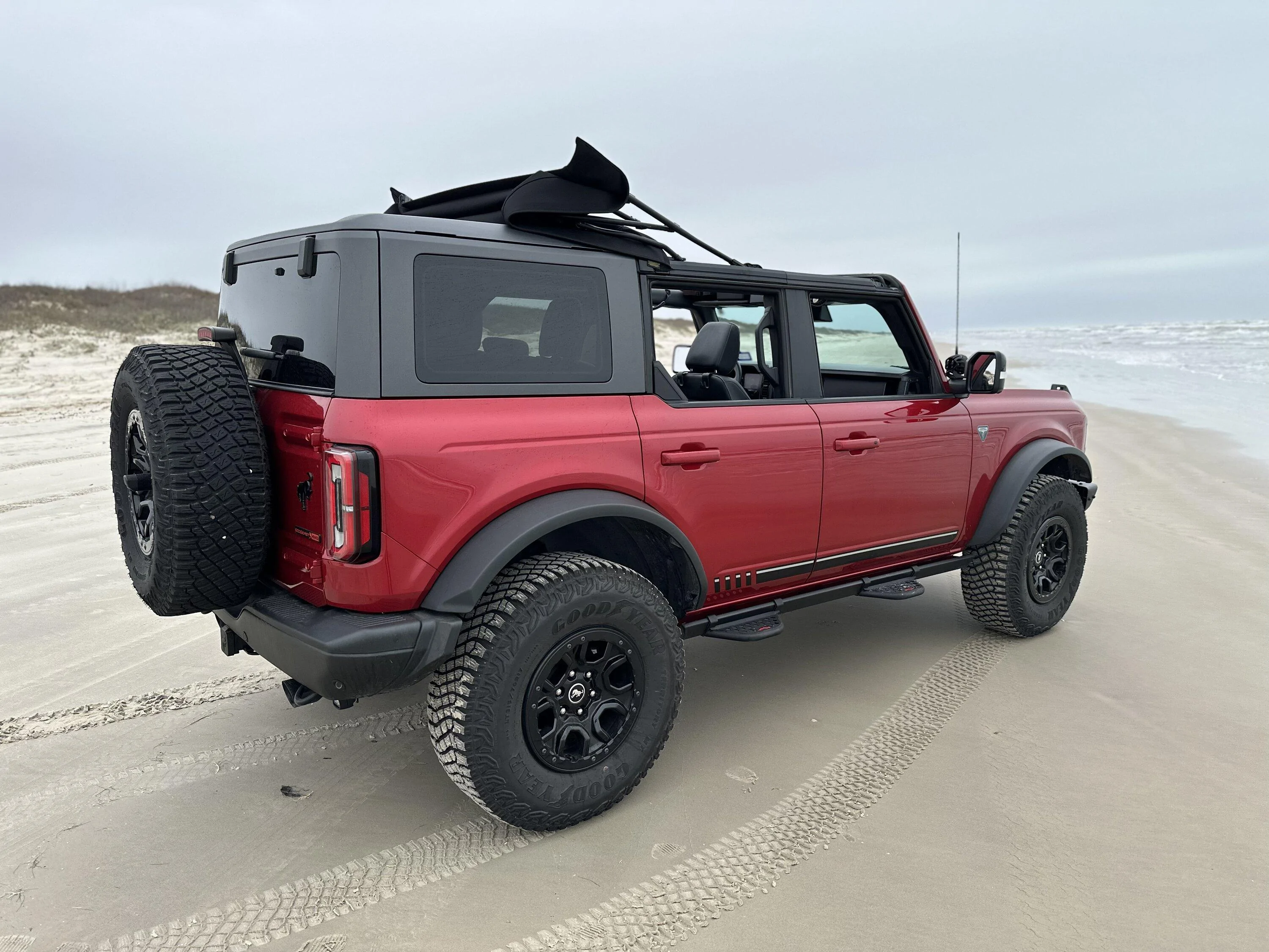 Ford Bronco Bestop Skyrider - Installation Video and Review by Owner ✅ 4FB1CCEB-65D9-47FF-AE03-10CFAEEC8ED4