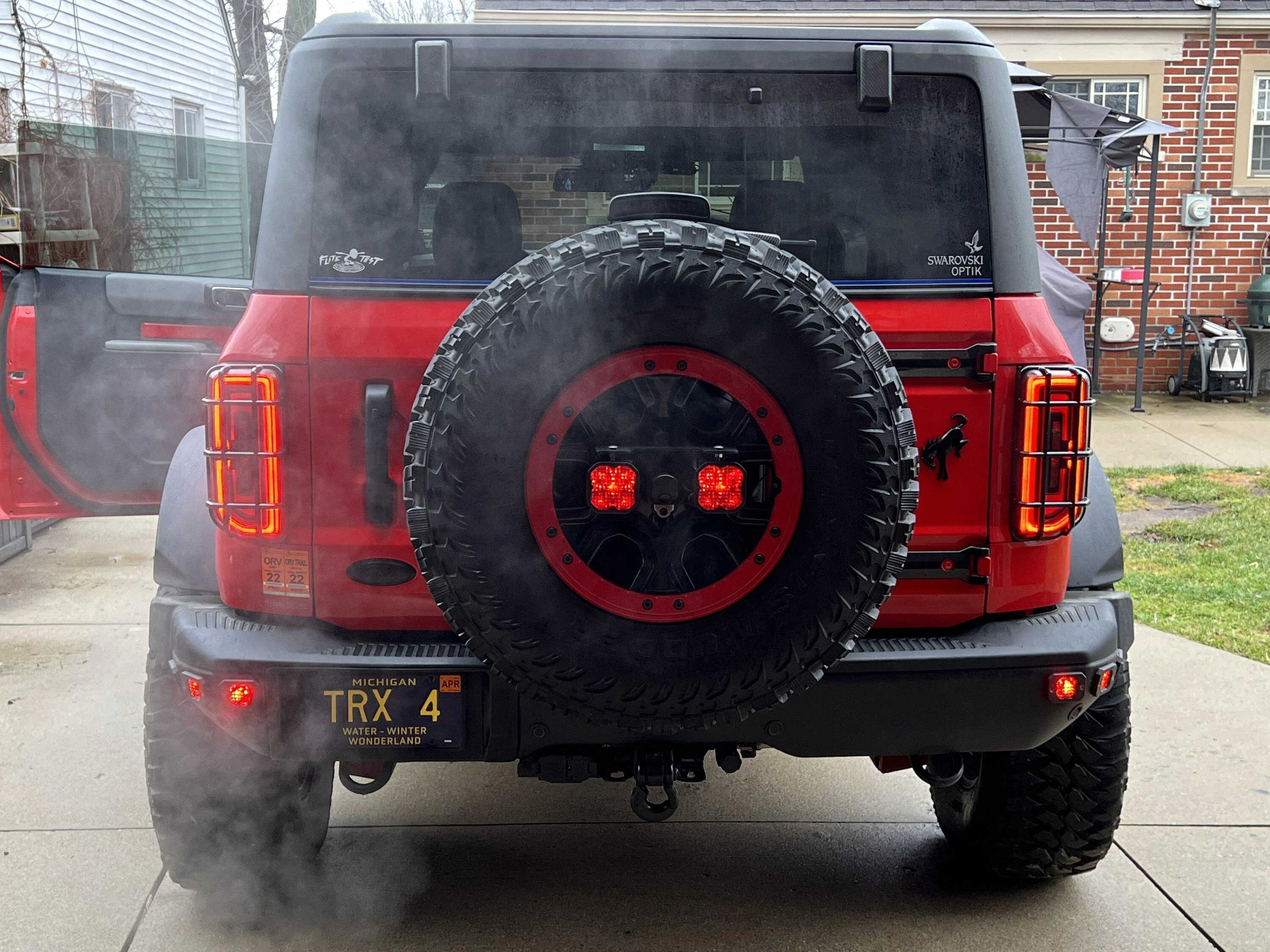 Ford Bronco Reverse lights (cube) location ideas F0286FED-F229-42E2-BE9A-A969EB46A9EA