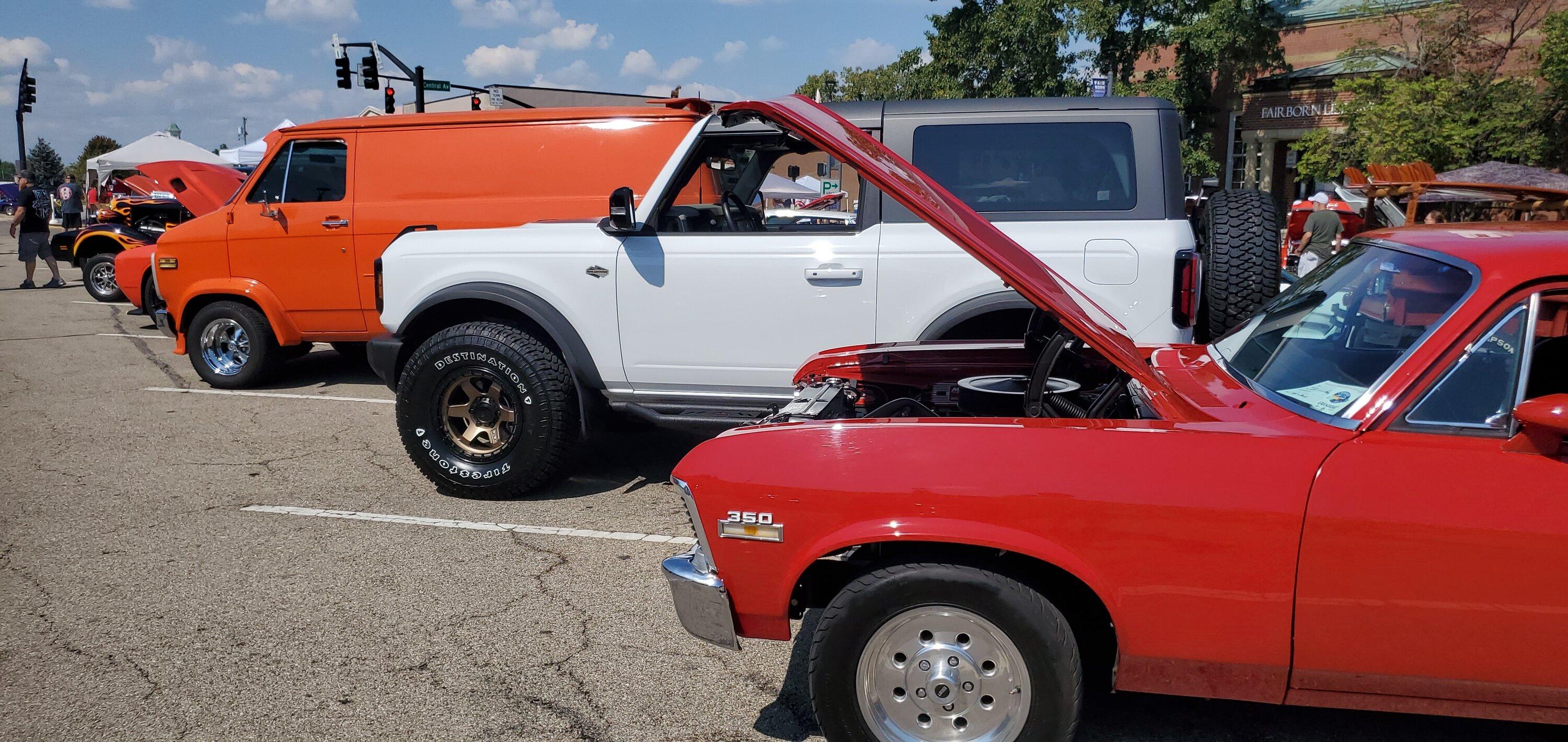 Ford Bronco Raised White Lettering 20220918_124549