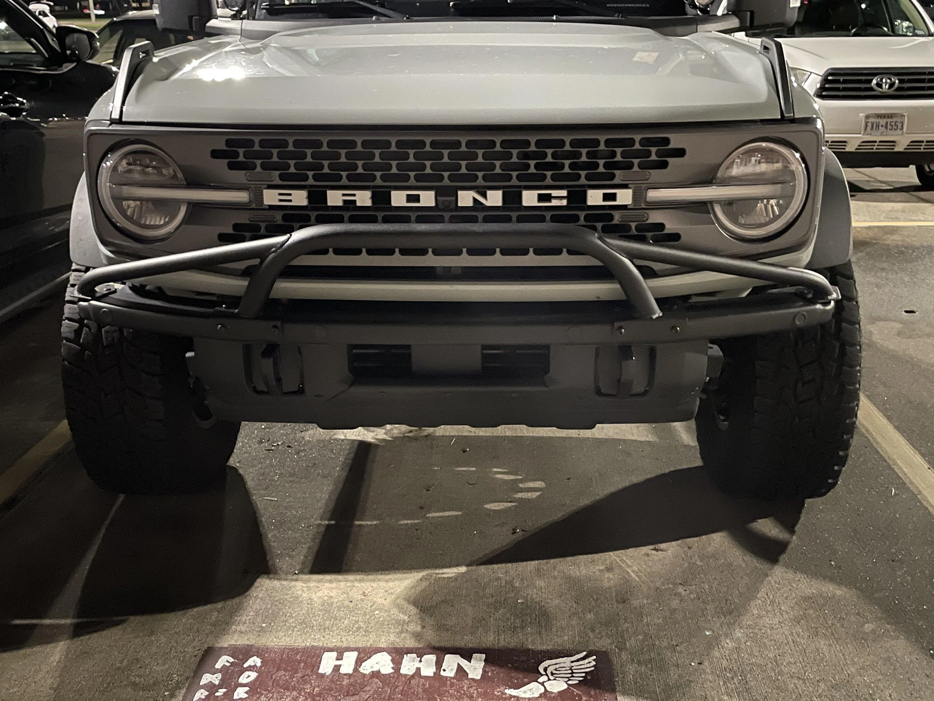 Ford Bronco CACTUS GRAY Bronco Club 9C2372B7-8BD5-43D9-87A3-B4CA7E7846D4