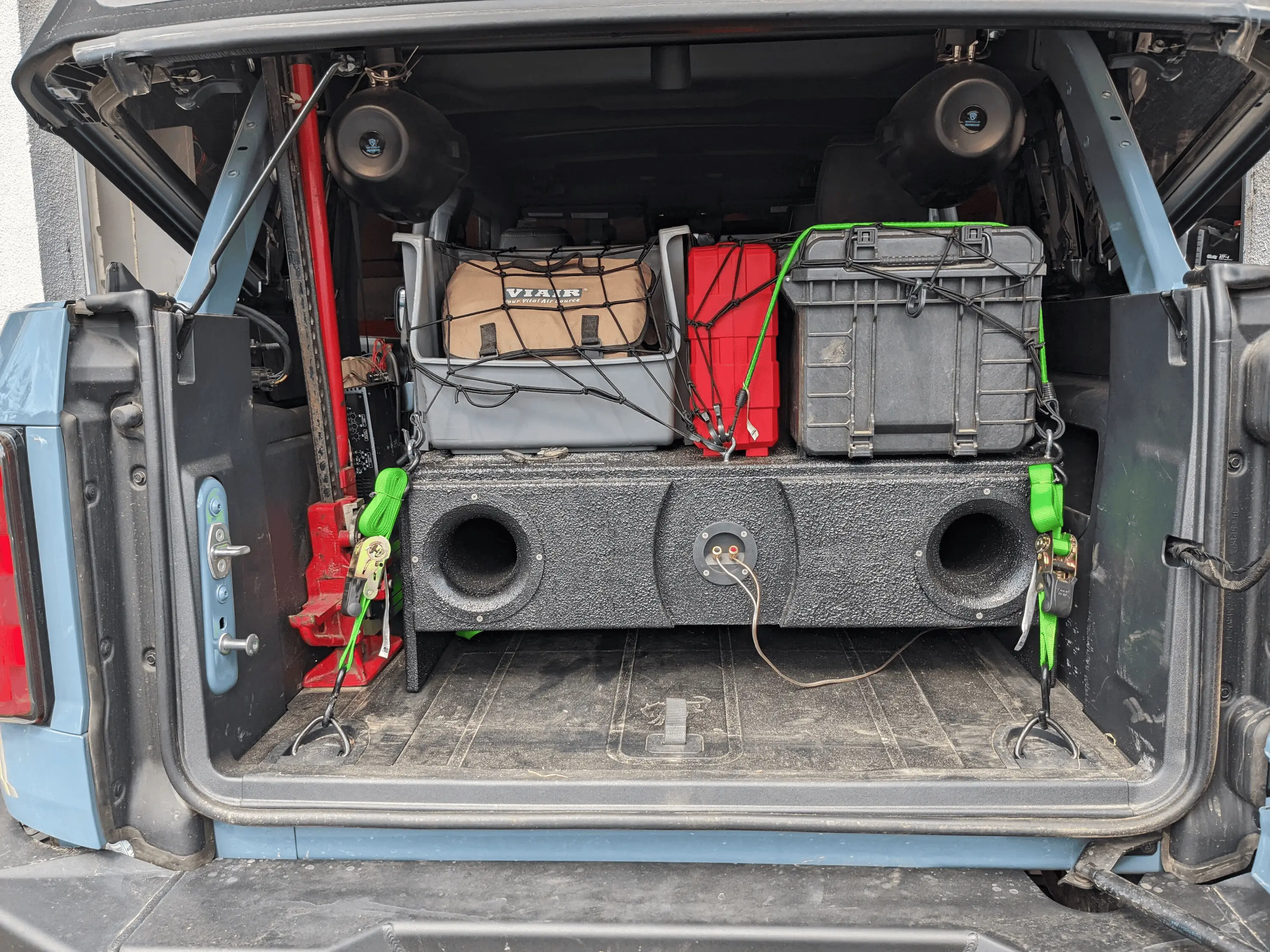 Ford Bronco For non powered subs, what amp are you using? 1674645177051