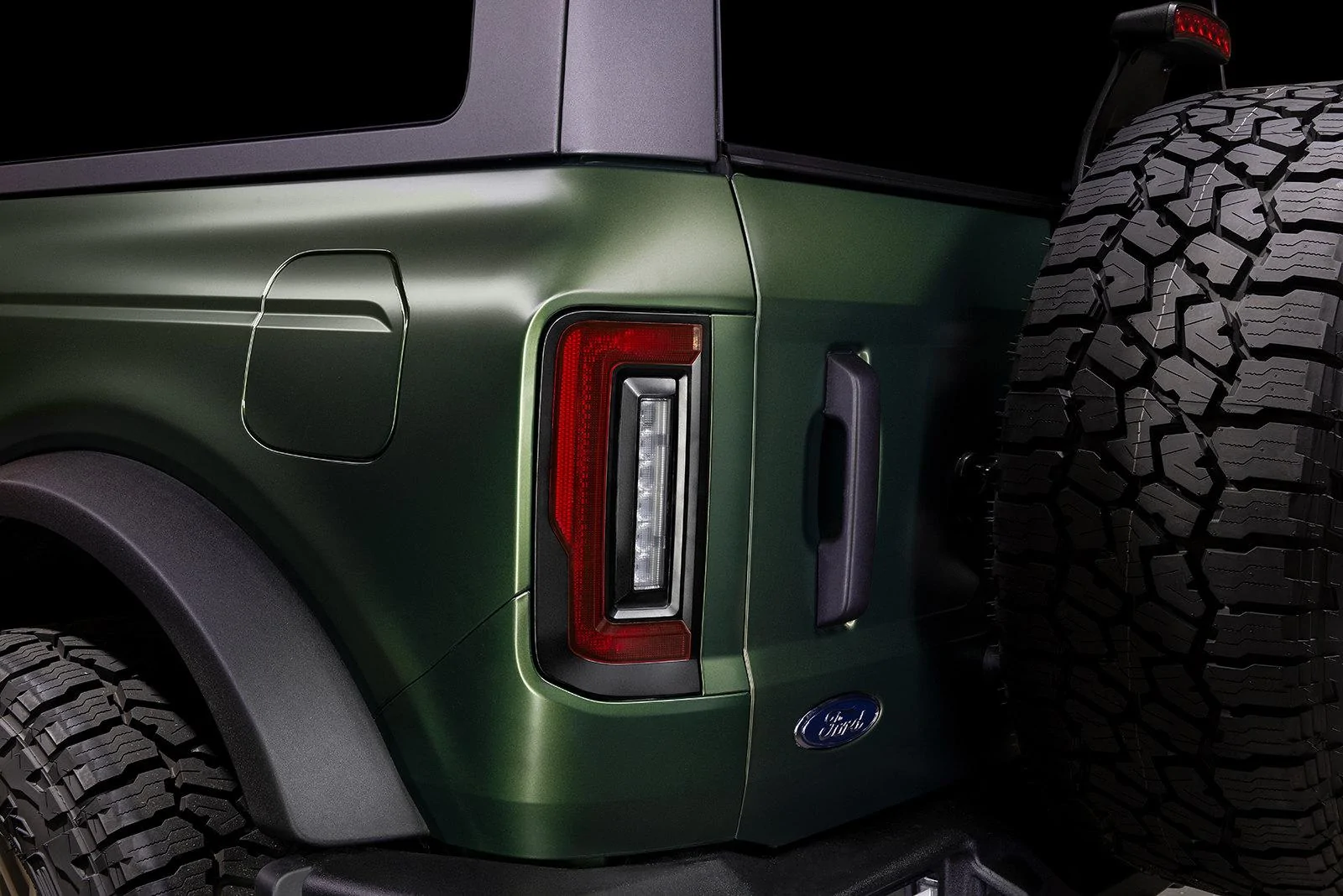 Ford Bronco Tail Light Replacement - is the clear cover alone replaceable? 52276902126_4e1ecd585e_h